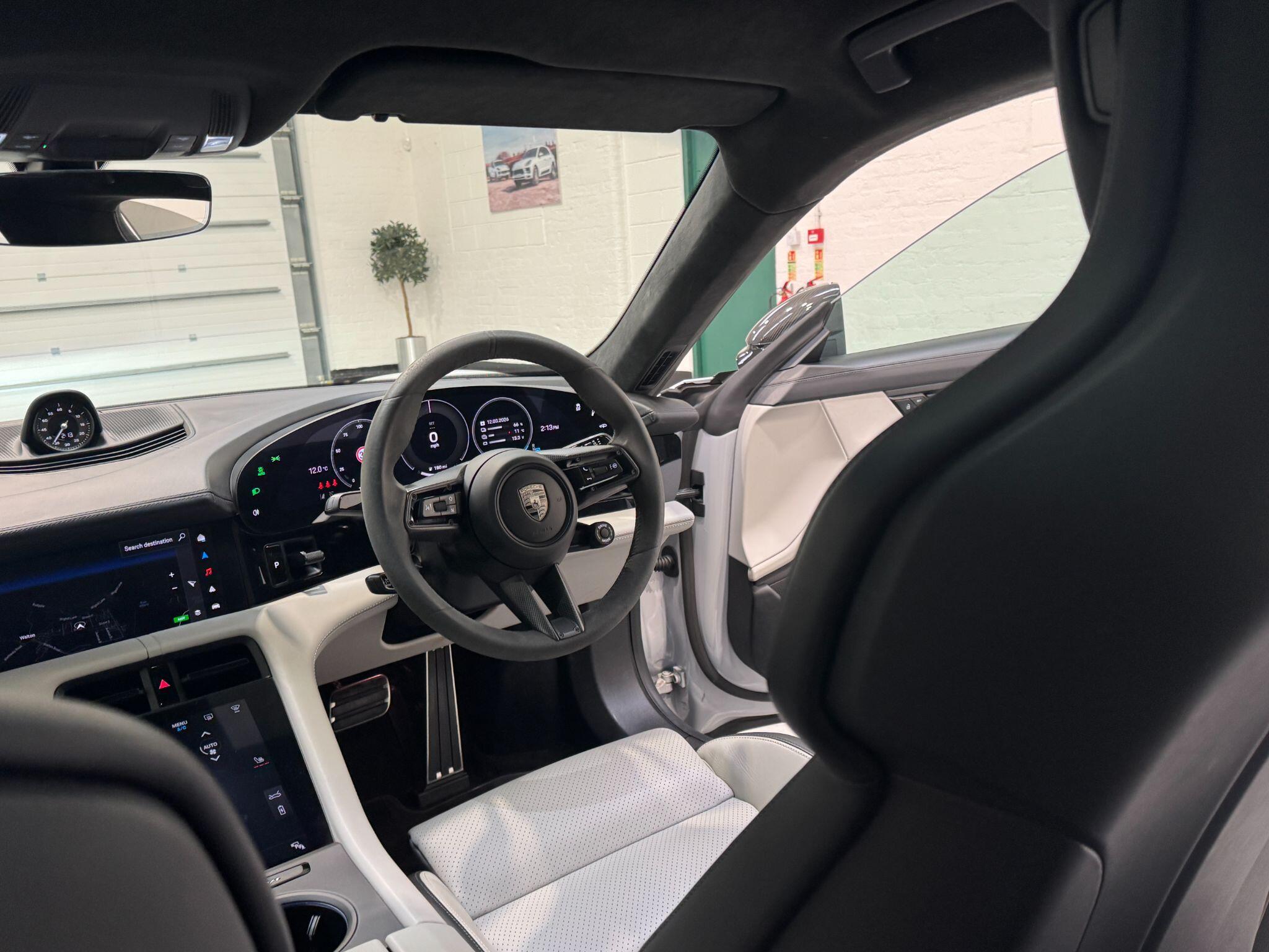 Porsche Taycan - Image 68