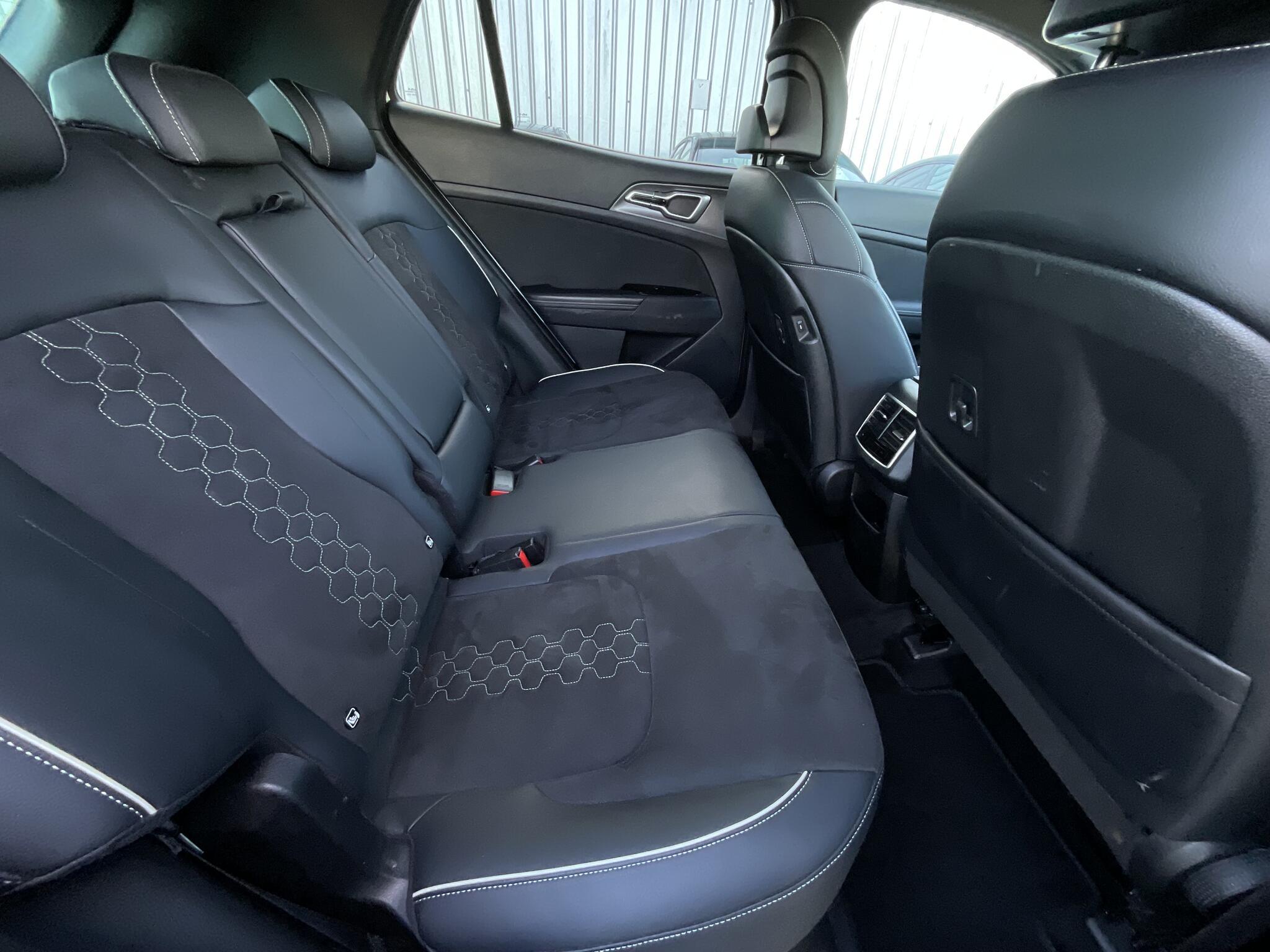 Kia Sportage - Image 12
