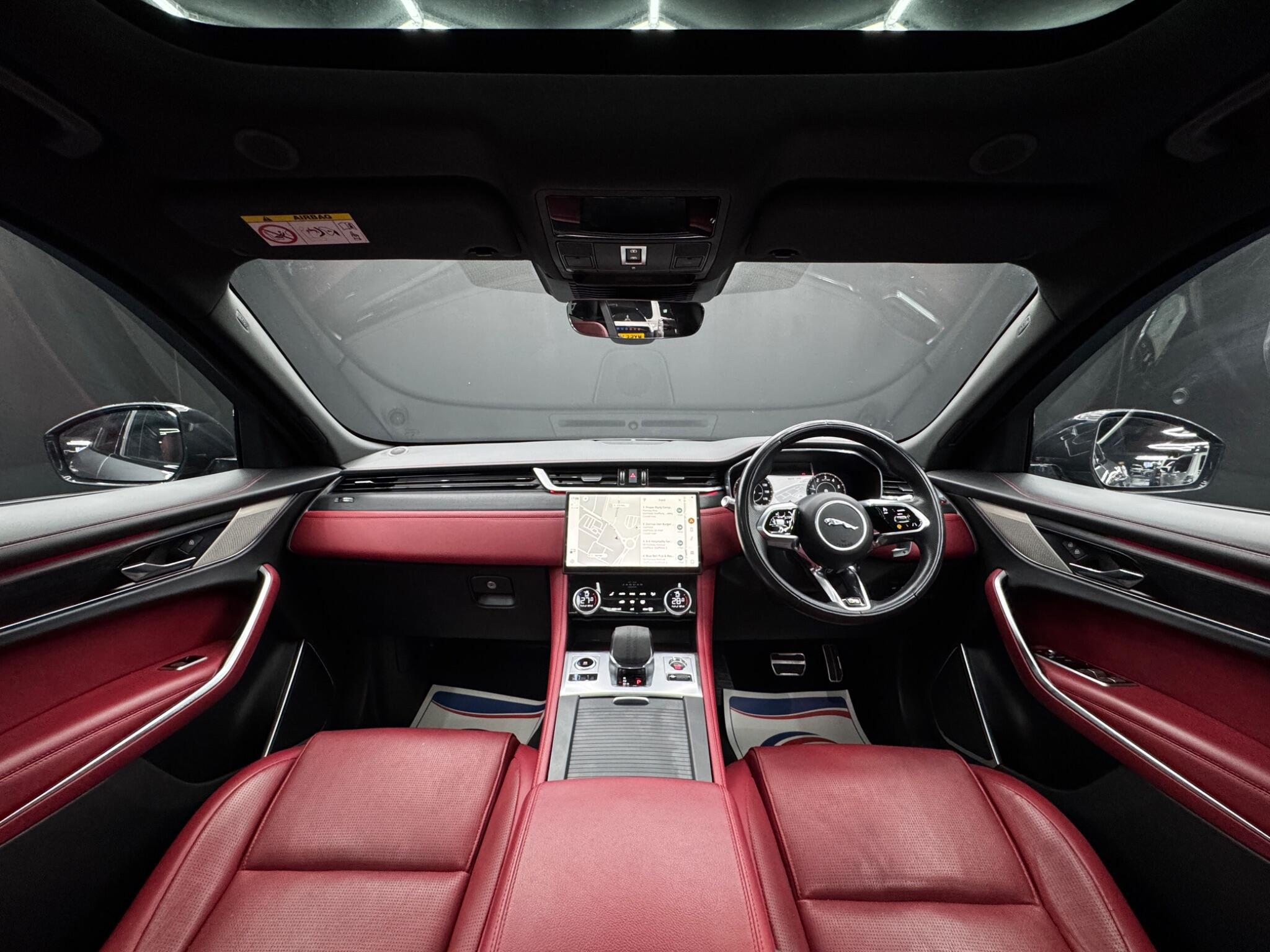 Jaguar F-Pace - Image 17