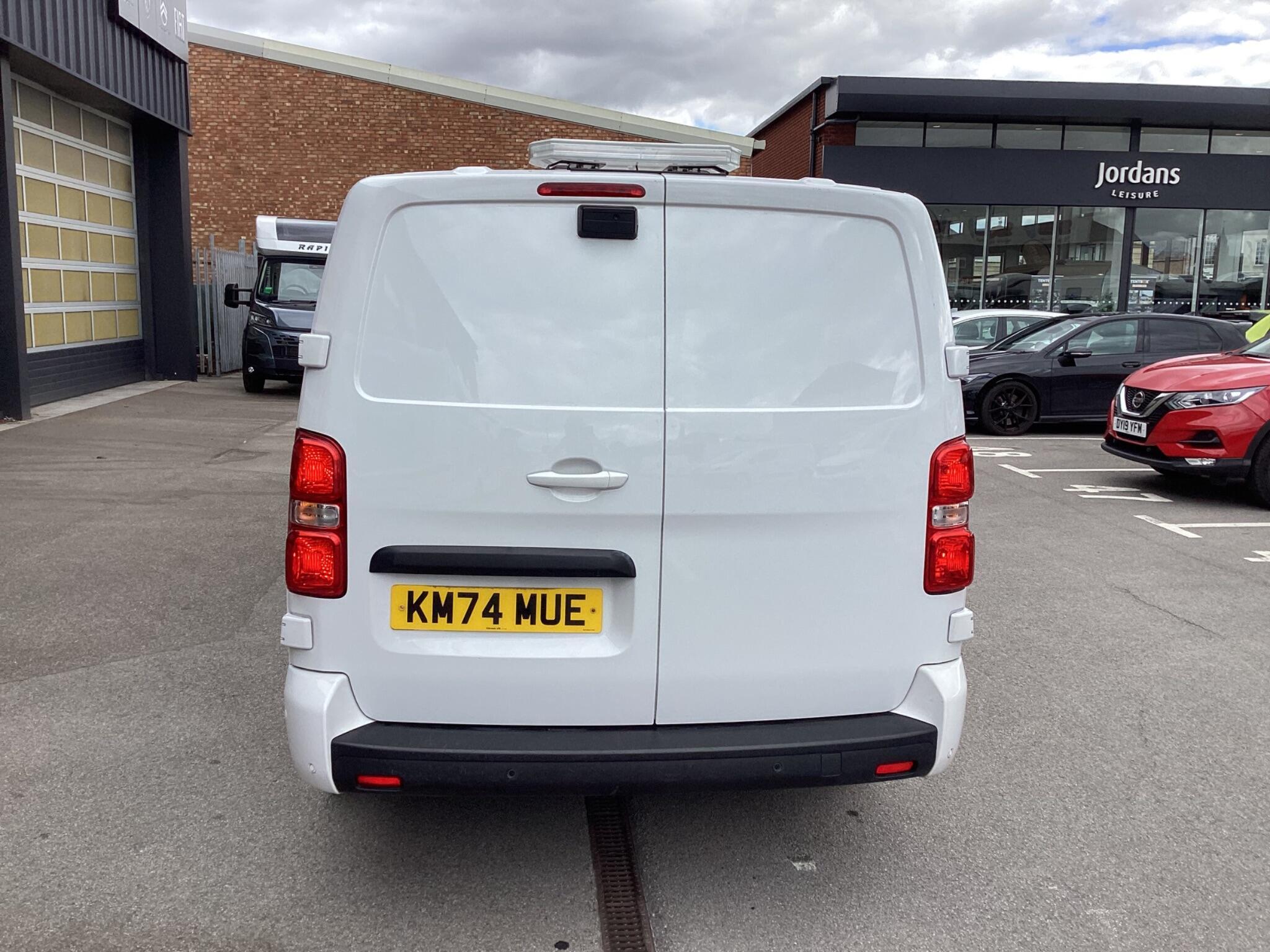Citroen Dispatch - Image 6