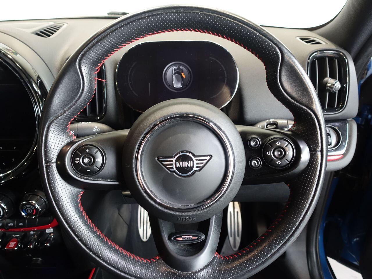 MINI Countryman - Image 19