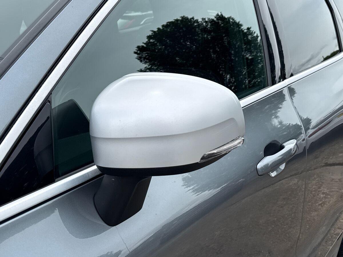 Volvo XC60 - Image 32