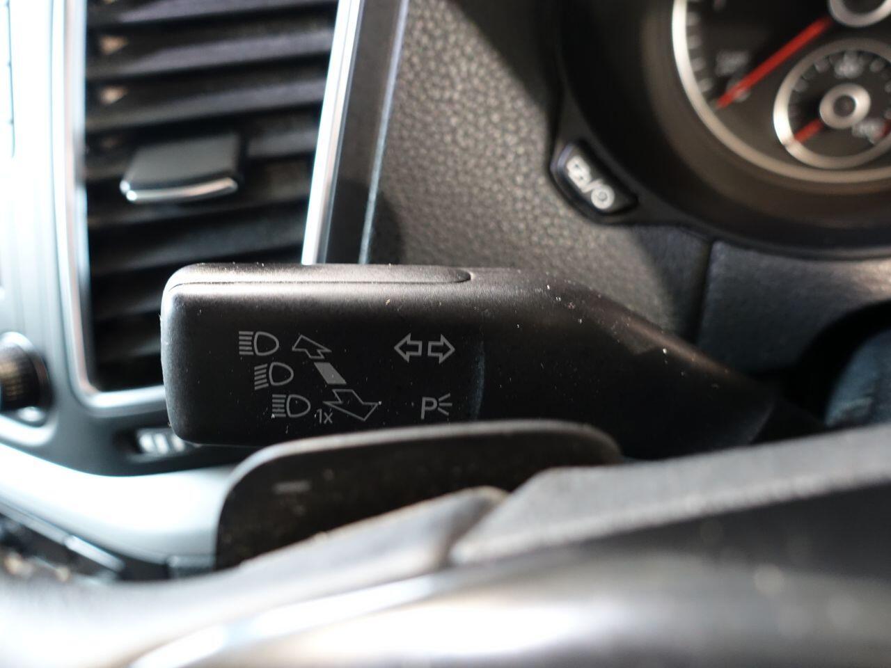 Volkswagen Sharan - Image 26