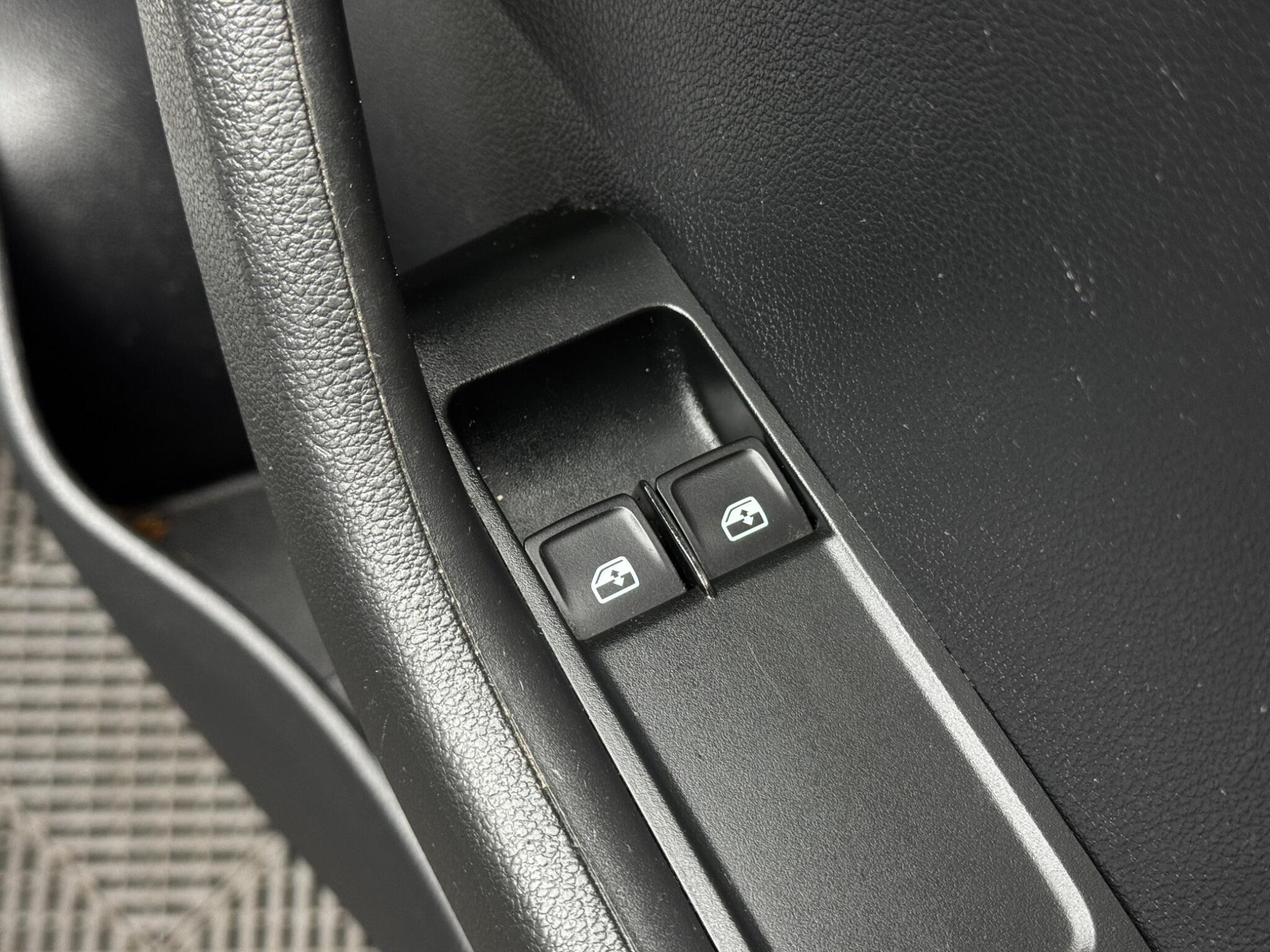 Skoda Fabia - Image 42