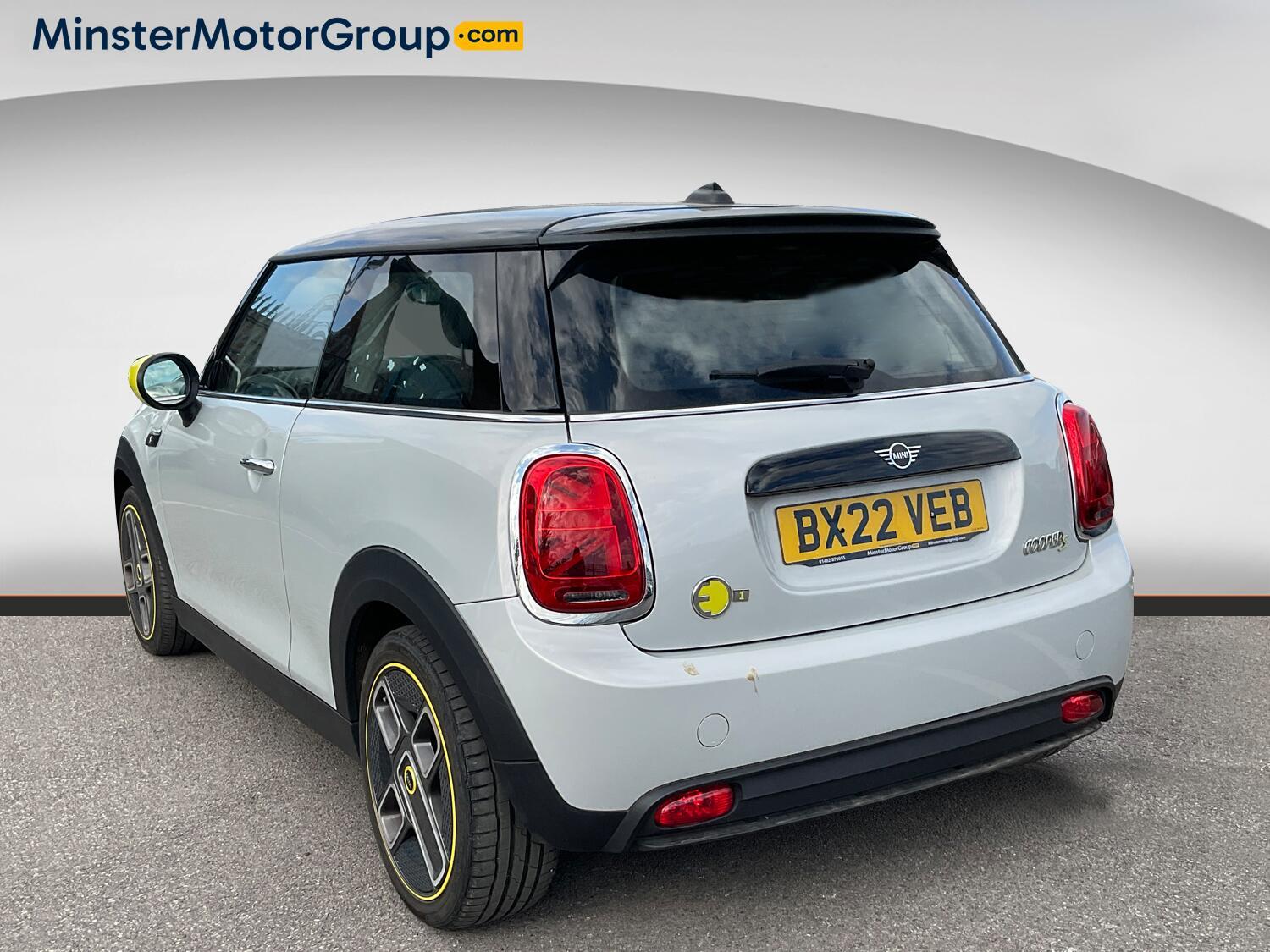 MINI Electric Hatch - Image 4