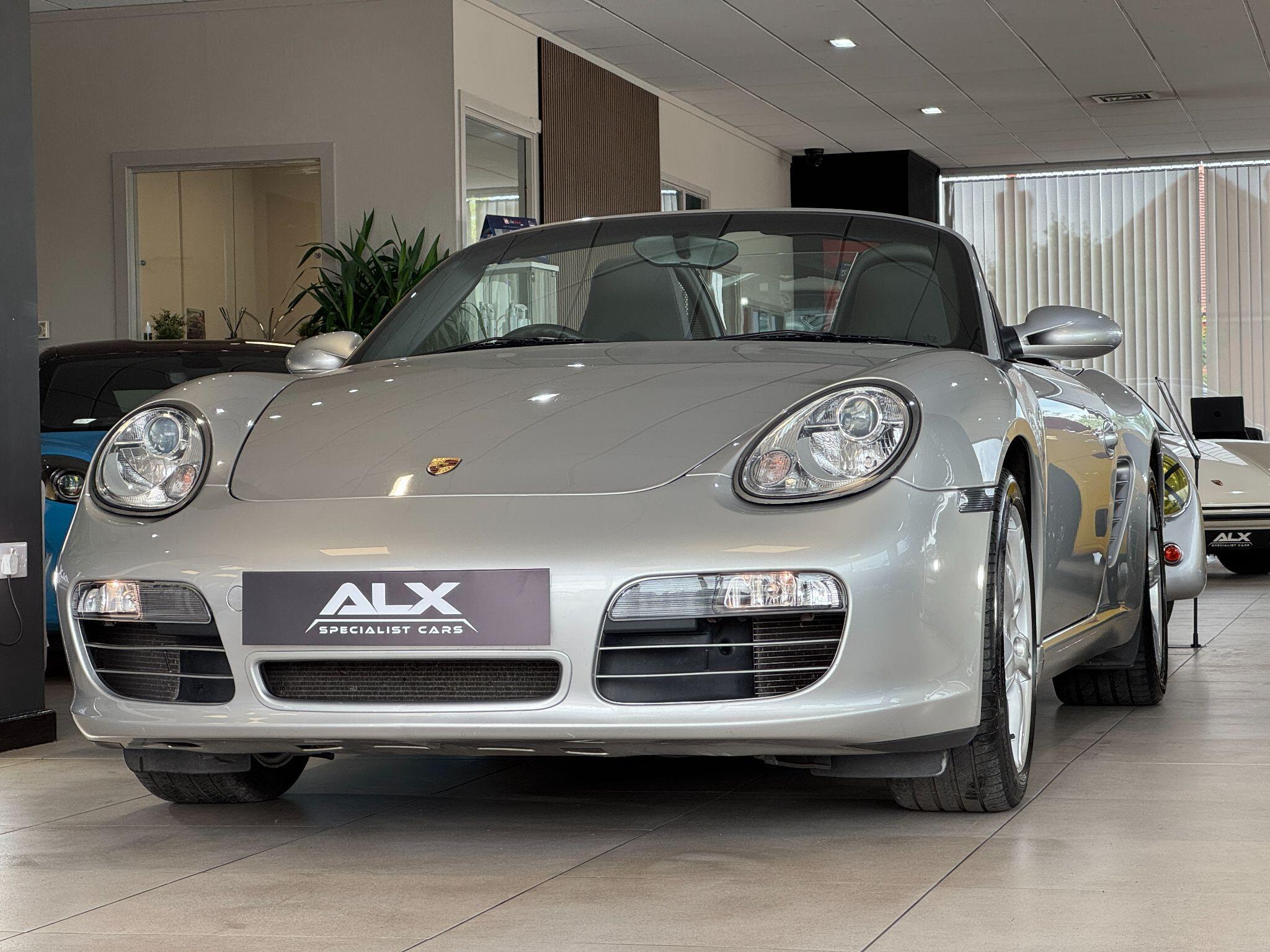 Porsche Boxster - Image 11