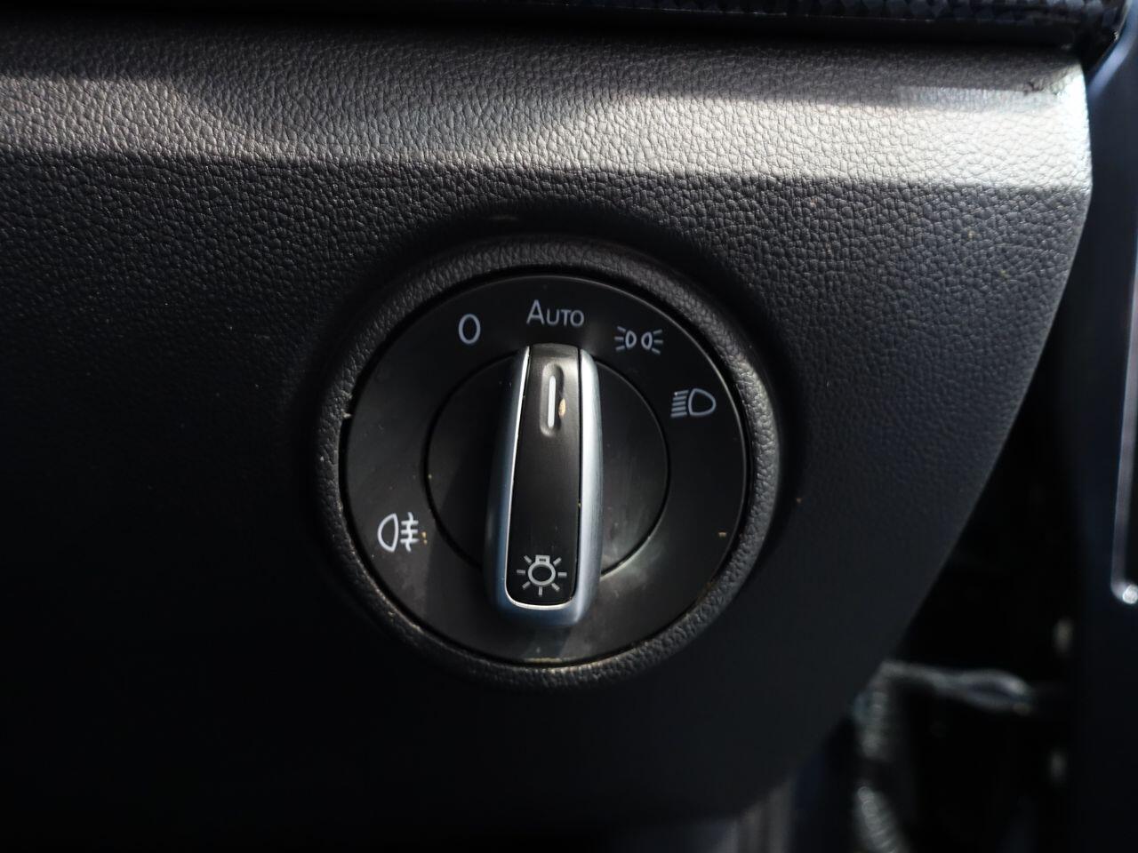 Volkswagen e-up! - Image 27