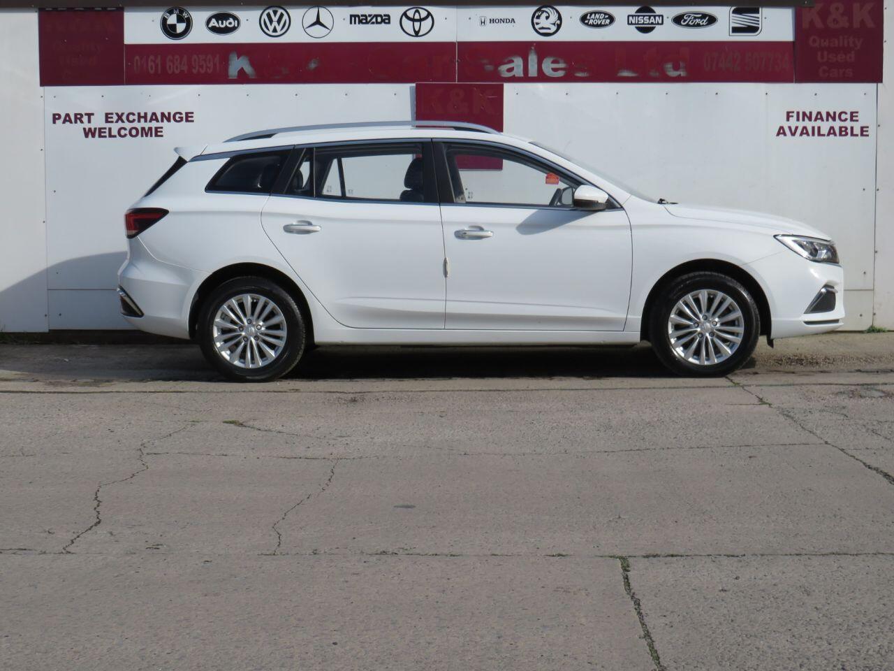 MG MG5 - Image 3