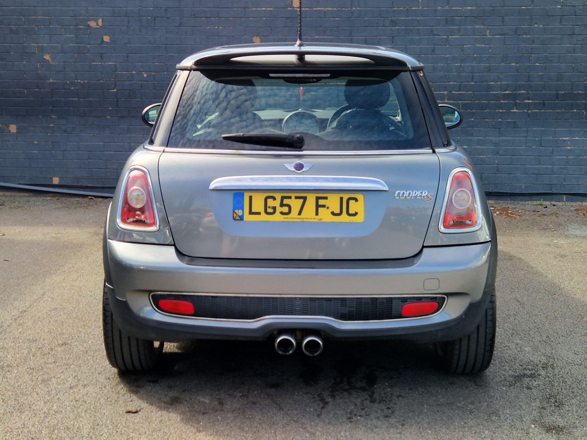 MINI Hatch - Image 9