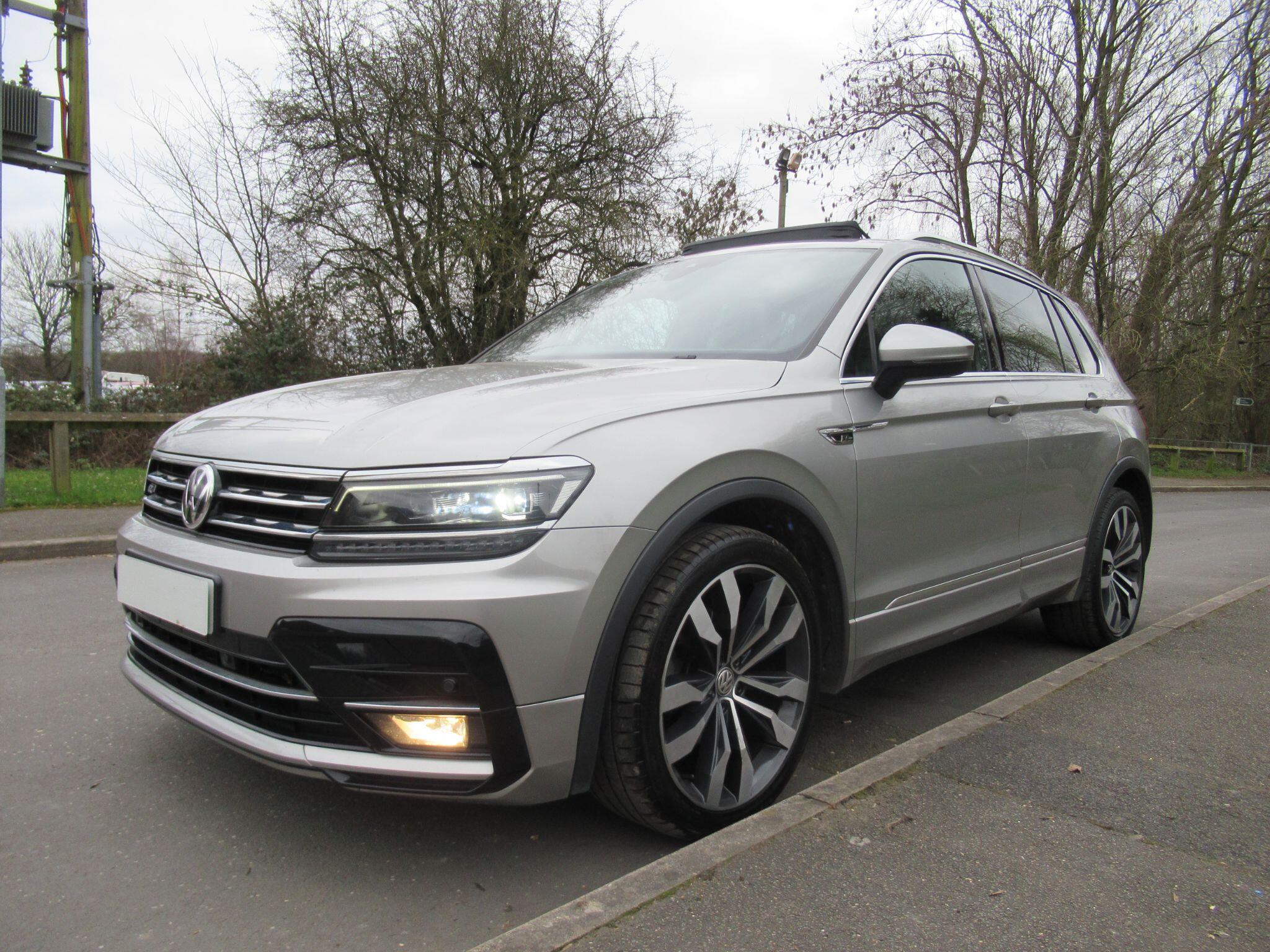 Volkswagen Tiguan - Image 9