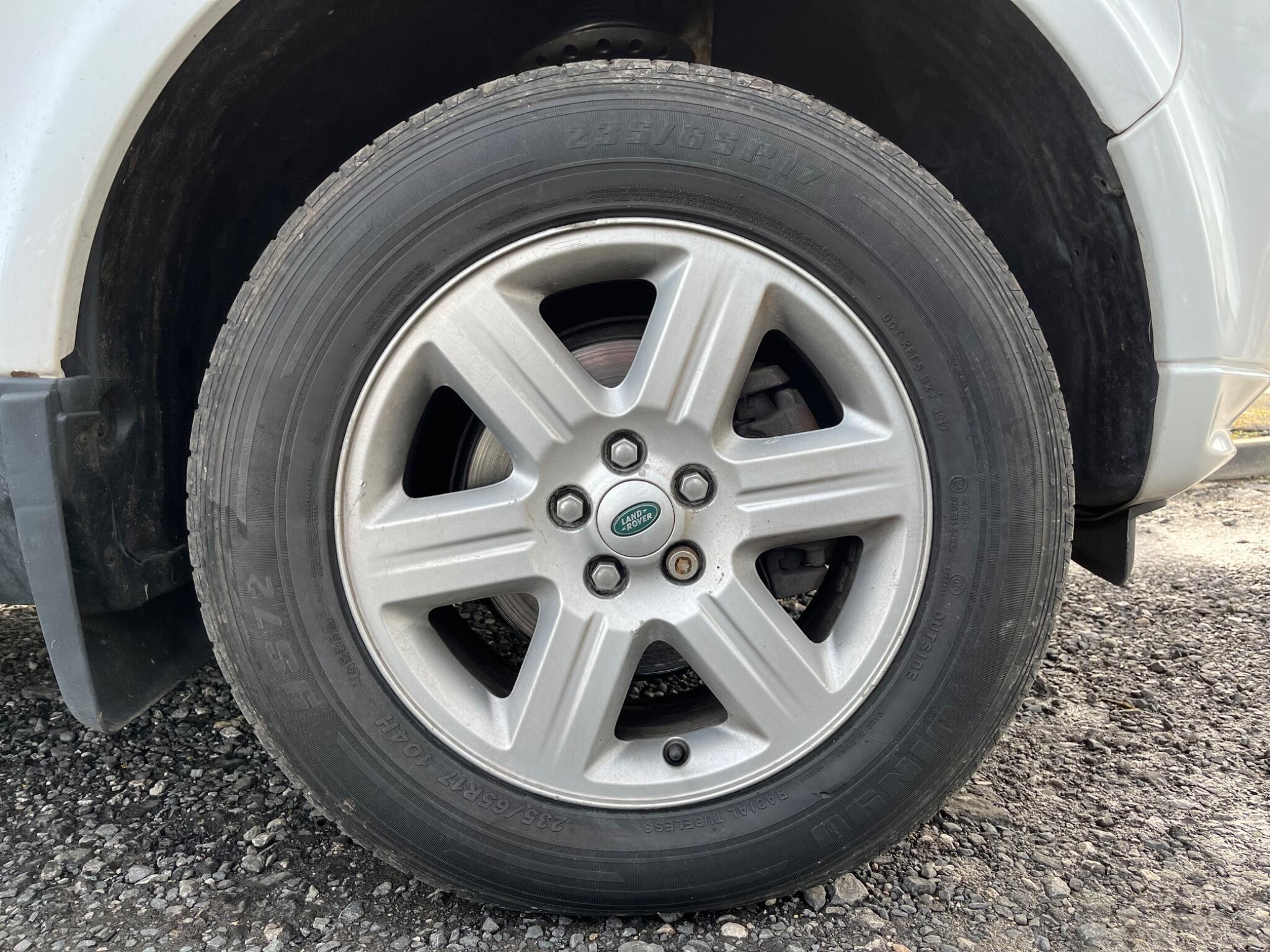 Land Rover Freelander 2 - Image 16