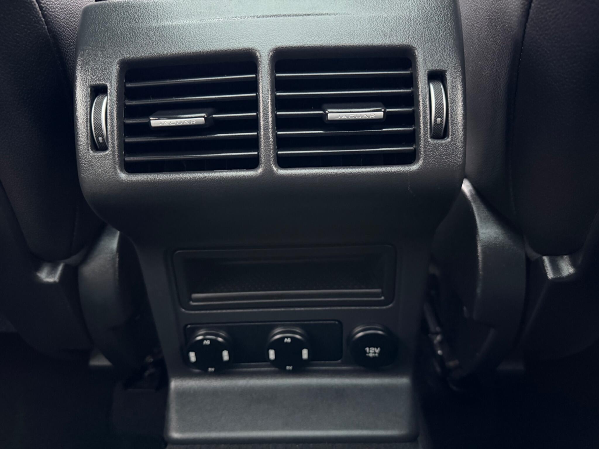 Jaguar F-Pace - Image 59