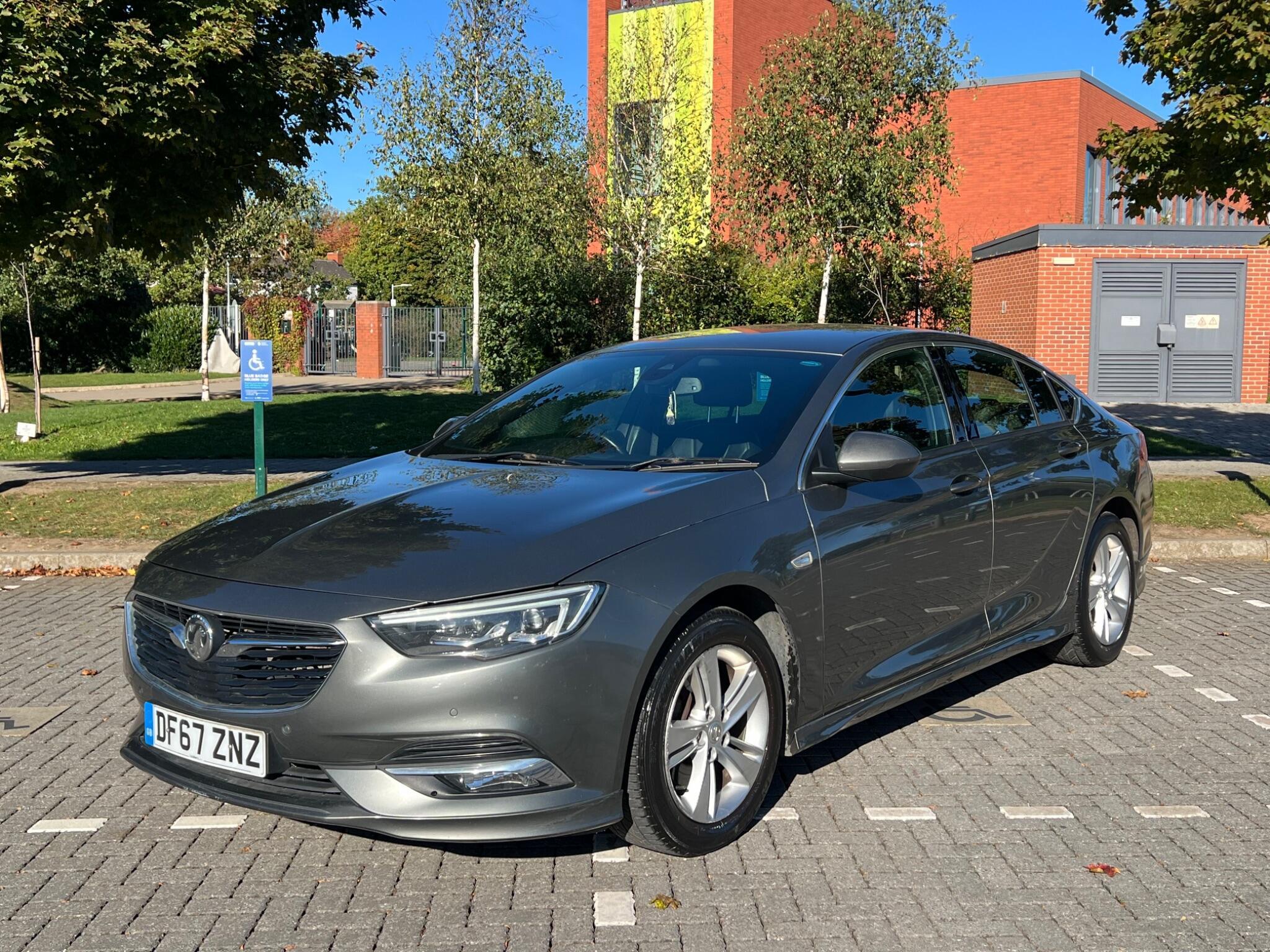 Vauxhall Insignia - Image 2