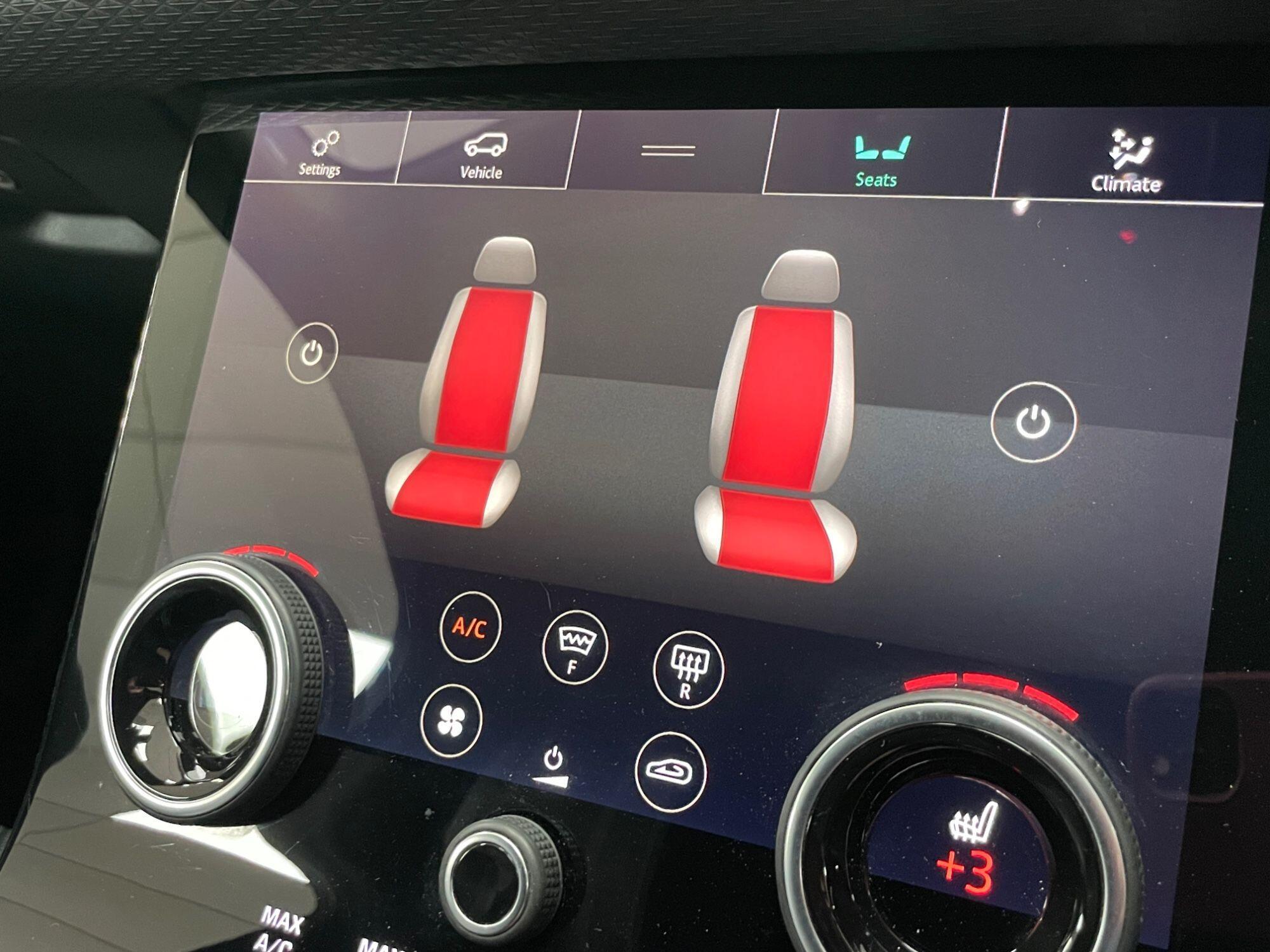 Land Rover Range Rover Velar - Image 49