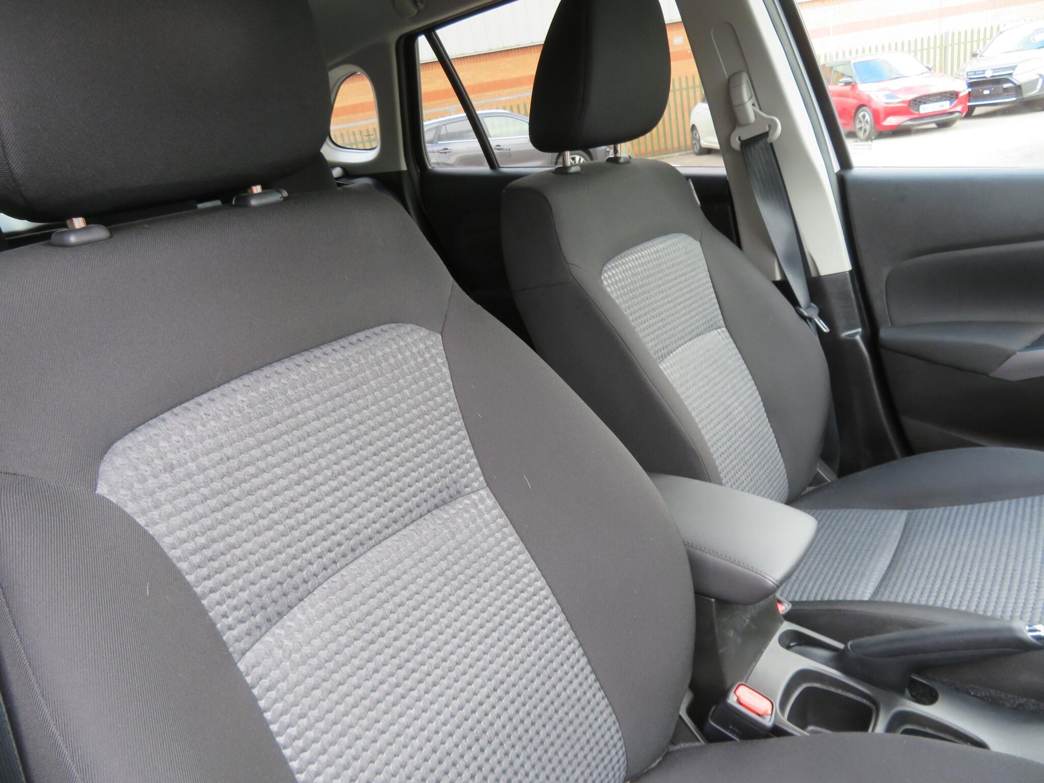 Suzuki S-Cross - Image 15