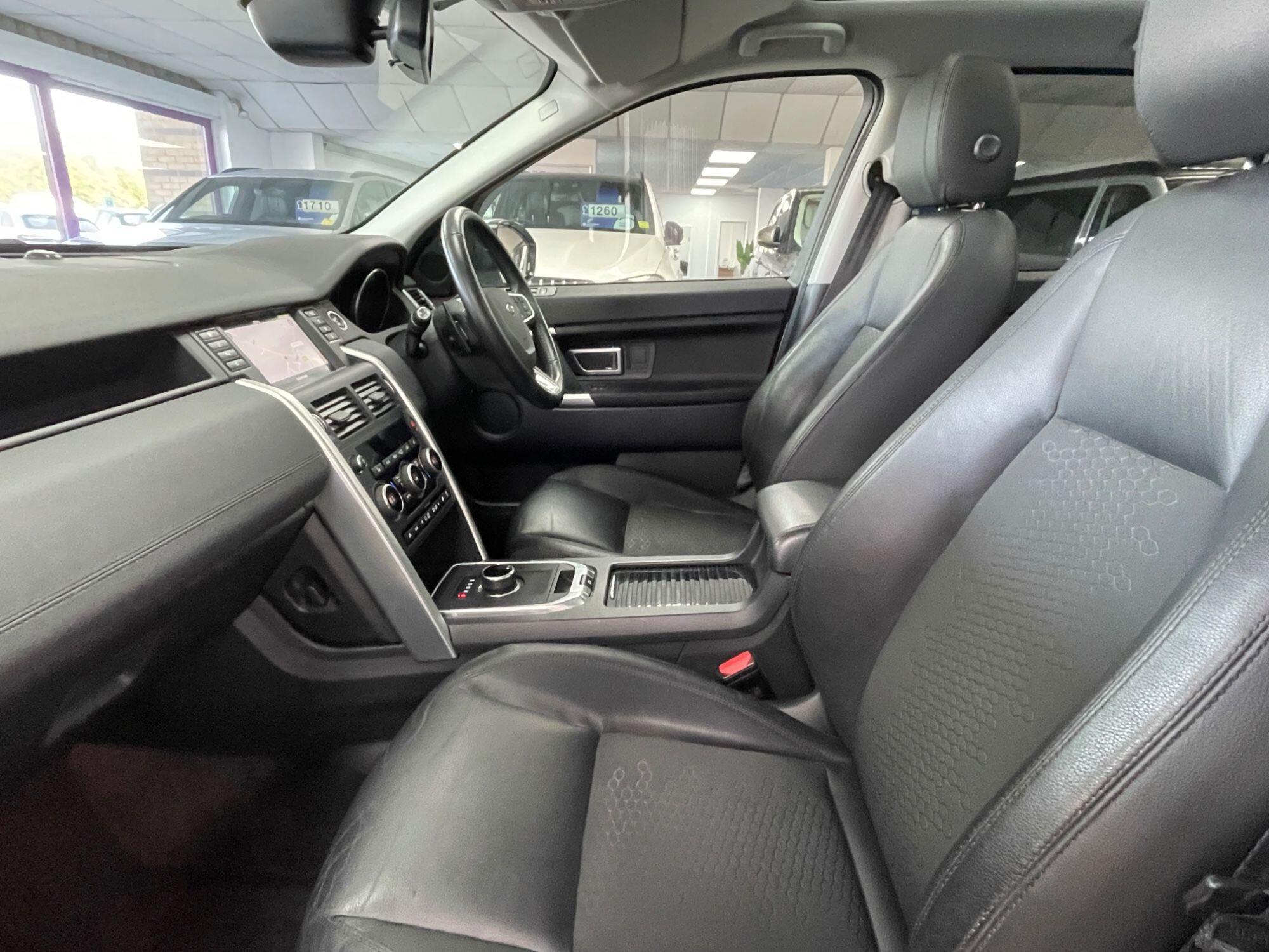 Land Rover DISCOVERY SPORT - Image 34