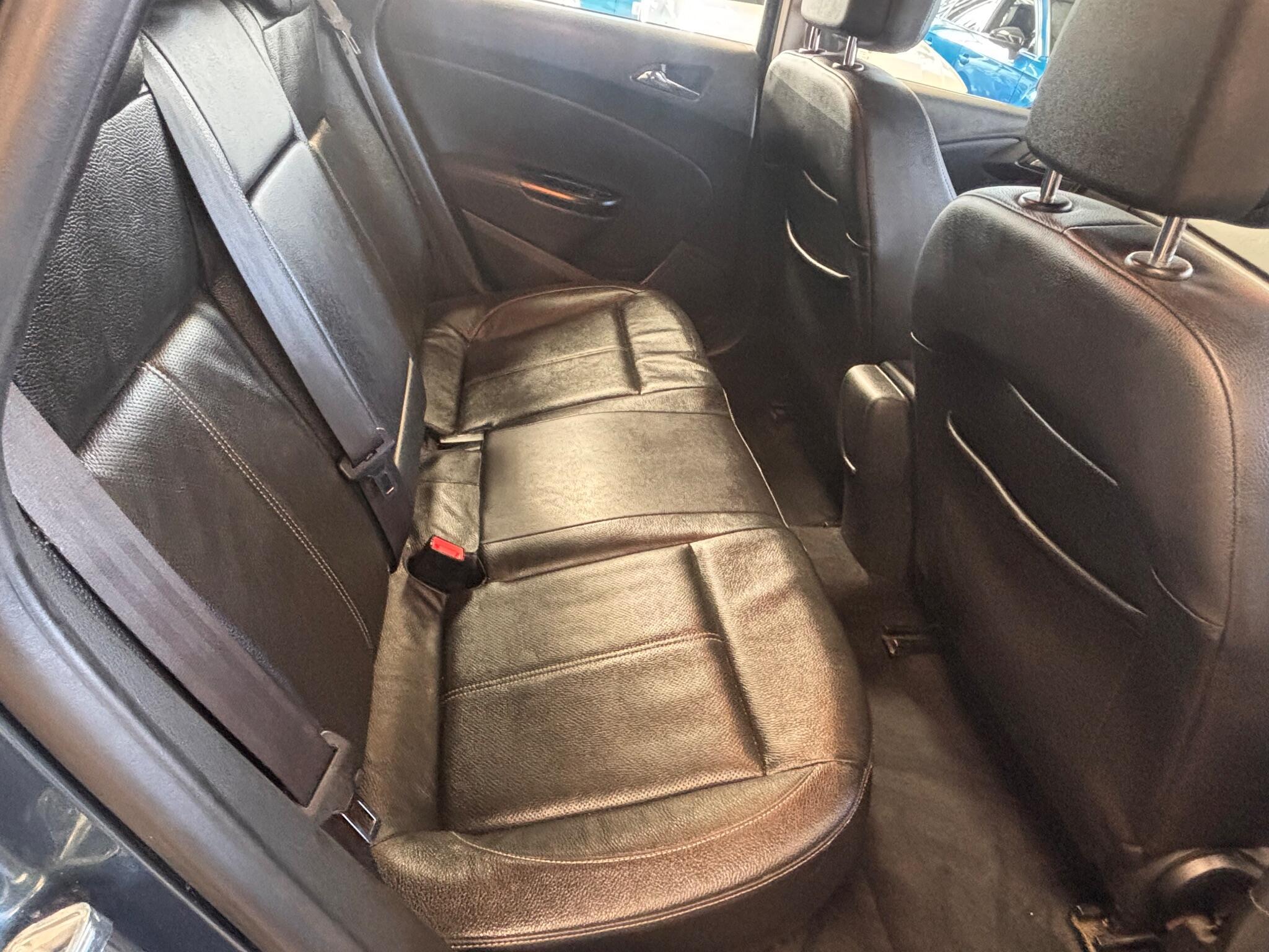 Vauxhall Astra - Image 19