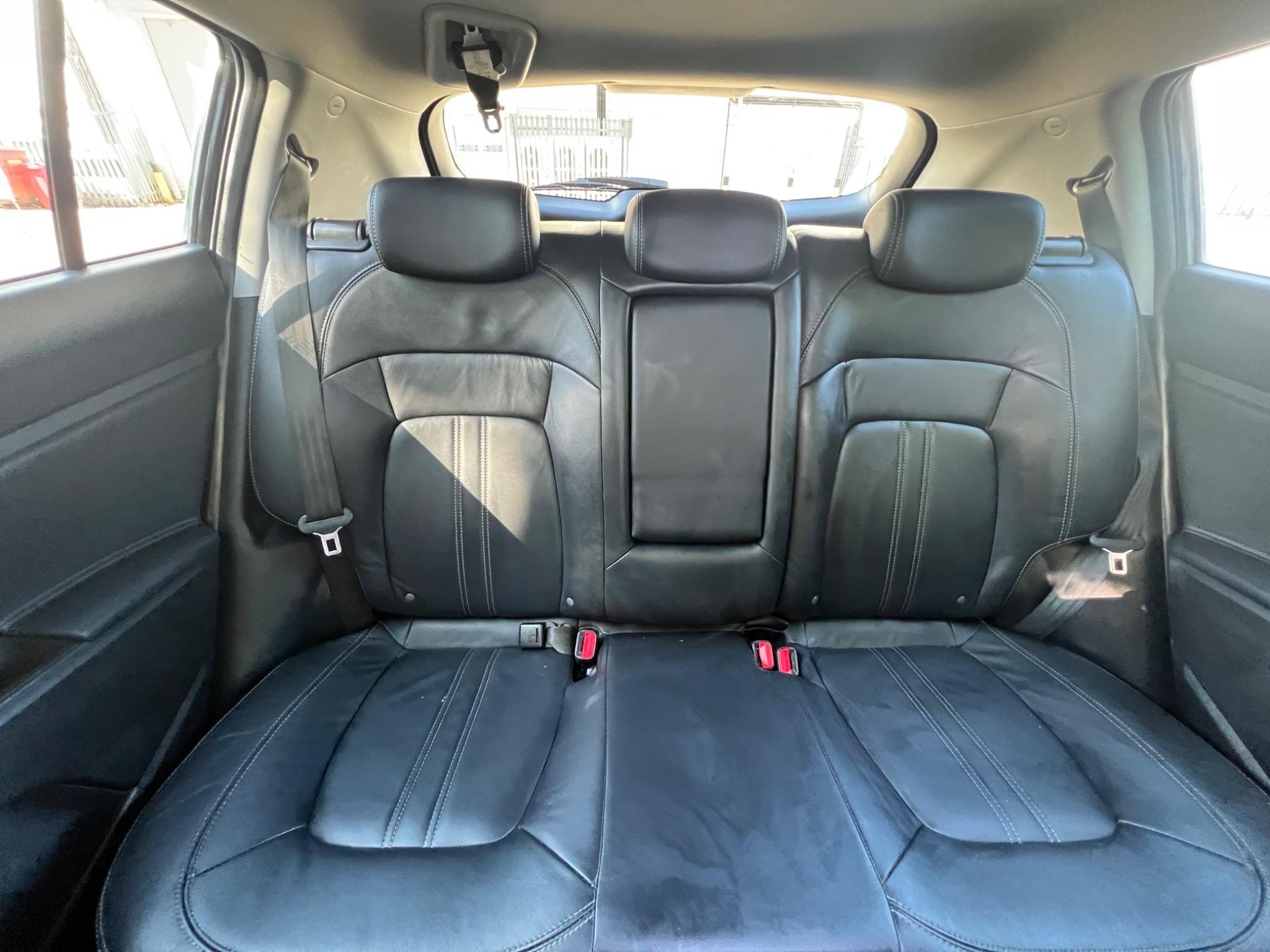 Kia Sportage - Image 25