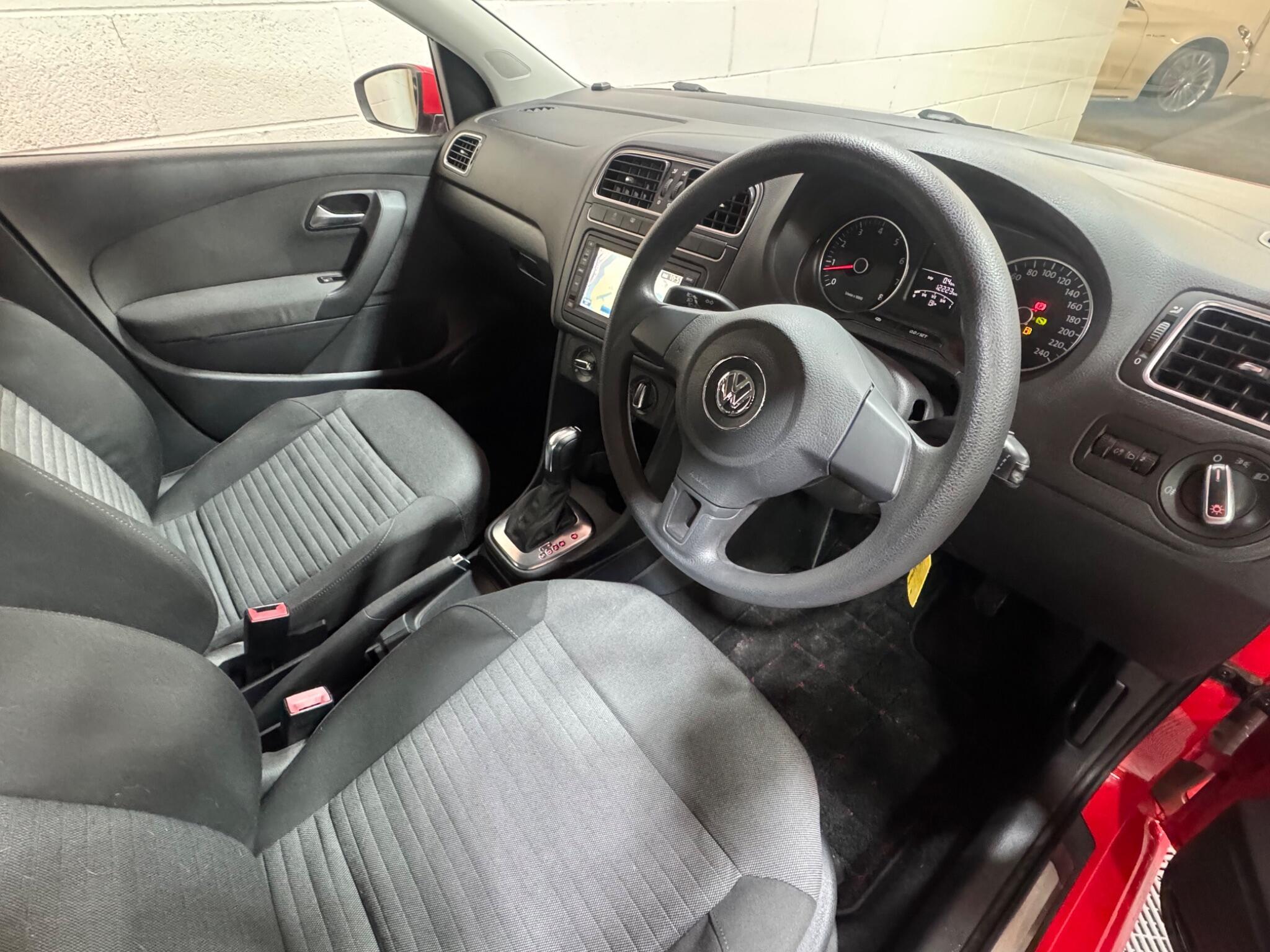 Volkswagen Polo - Image 7