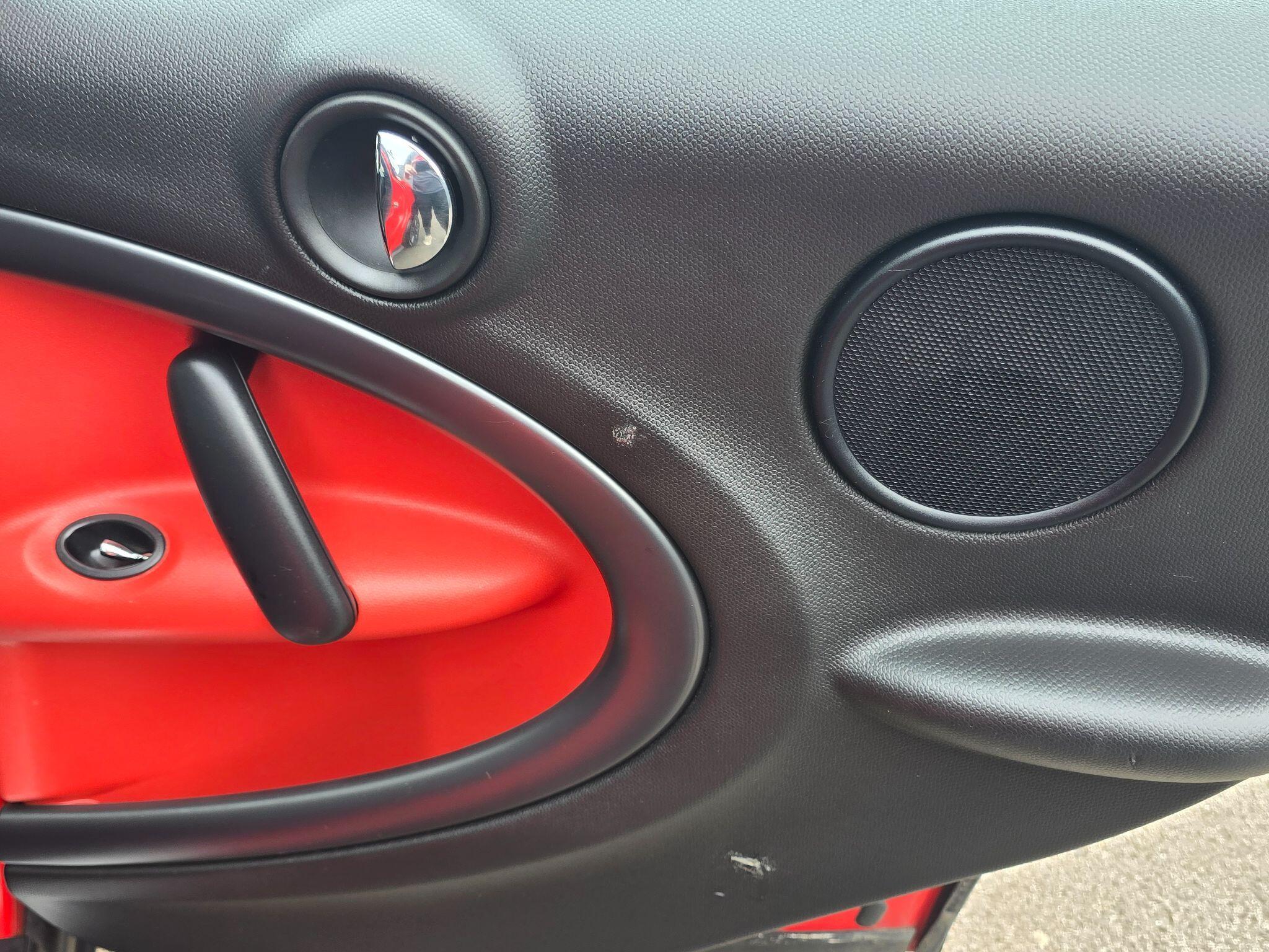MINI Countryman - Image 35