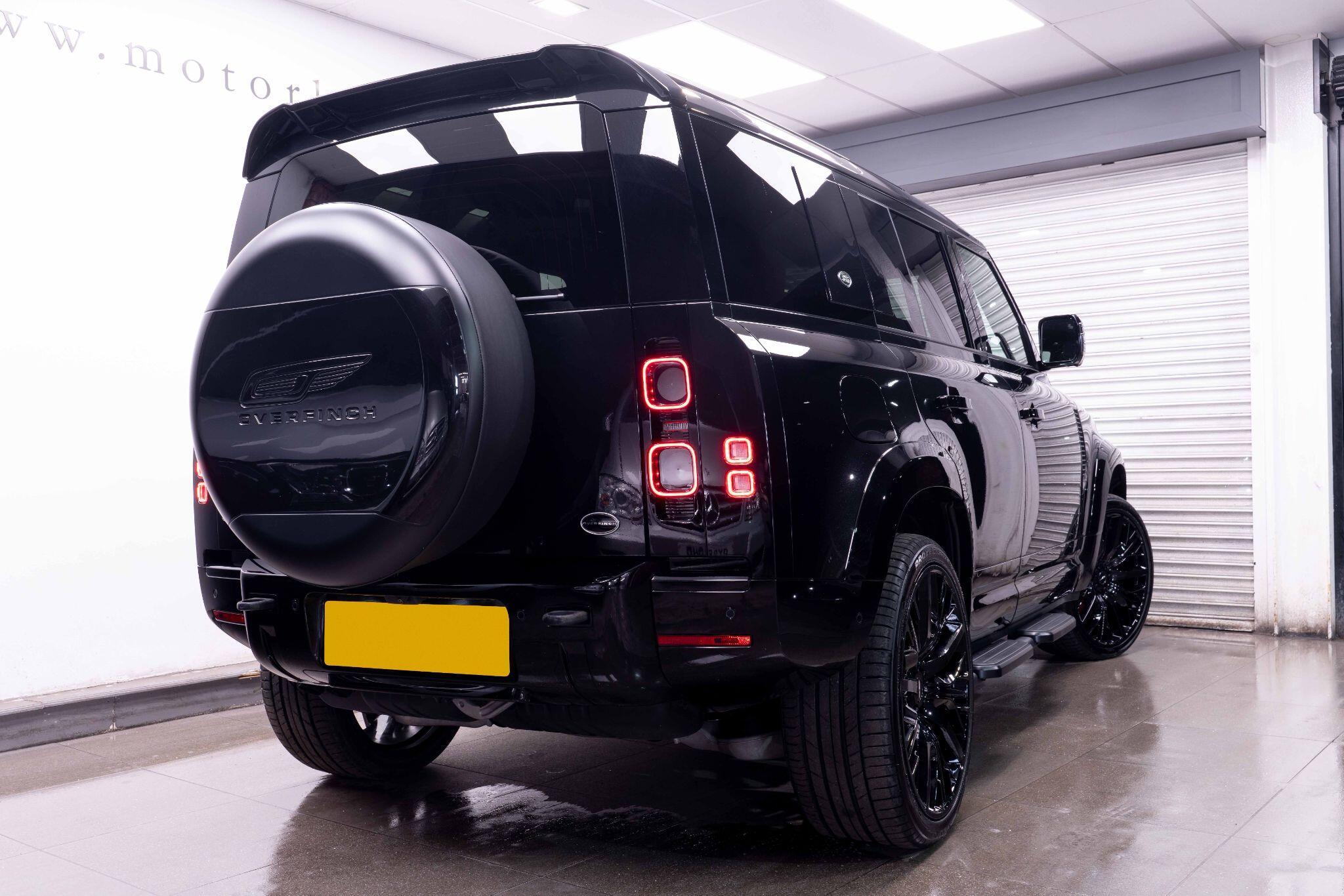 Land Rover Defender 110 - Image 6