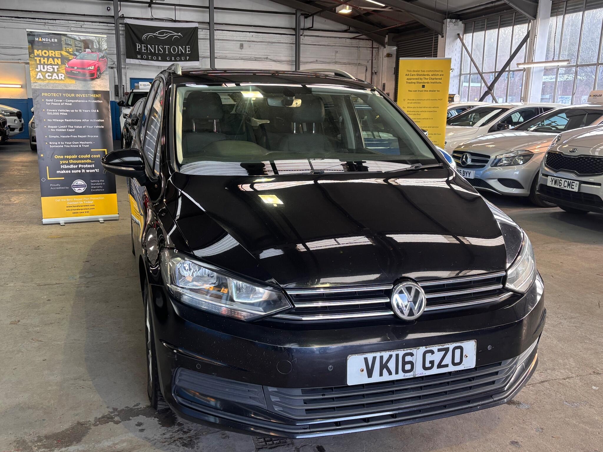 Volkswagen Touran - Image 31