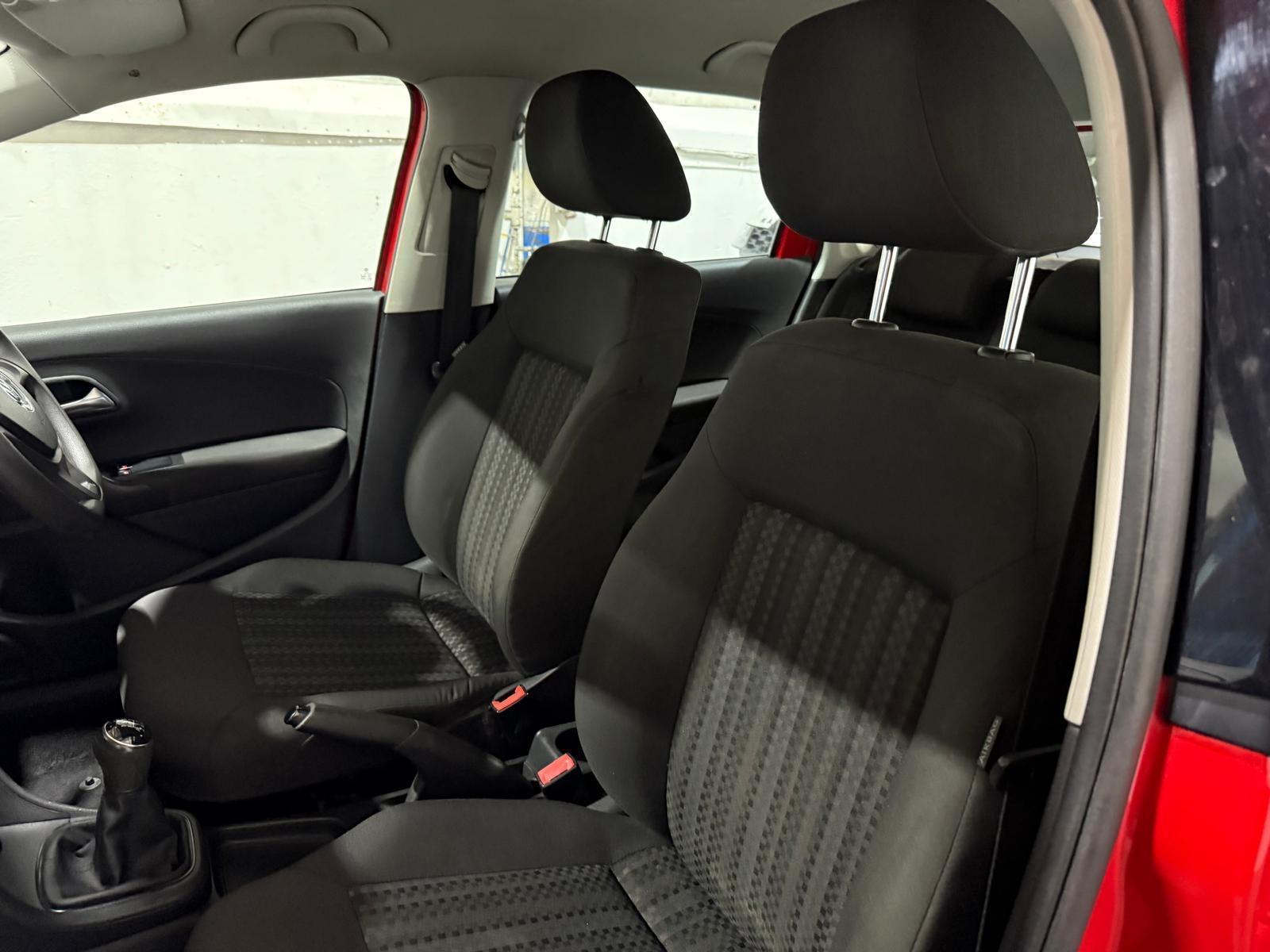 Volkswagen Polo - Image 29