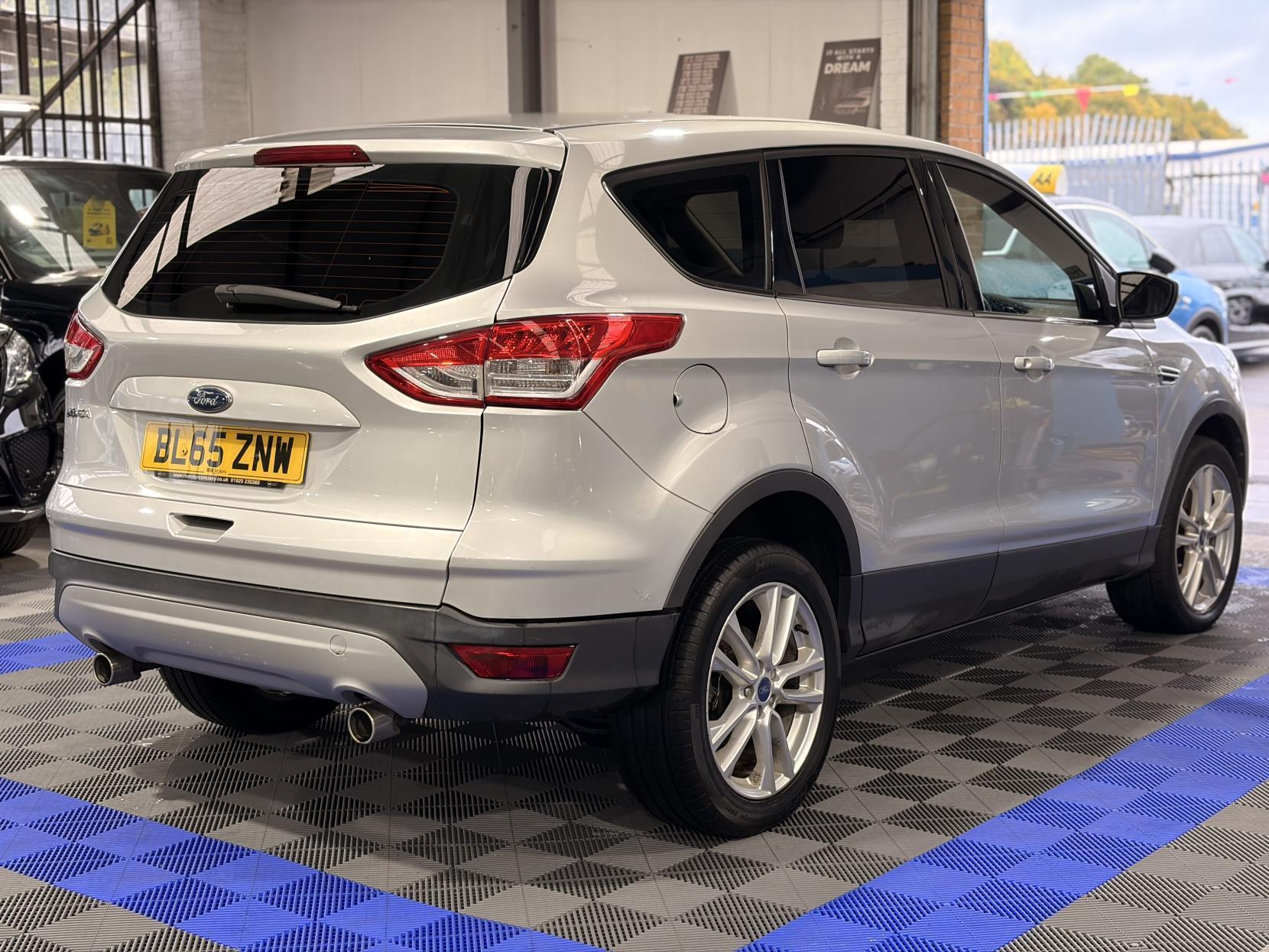 Ford Kuga - Image 7