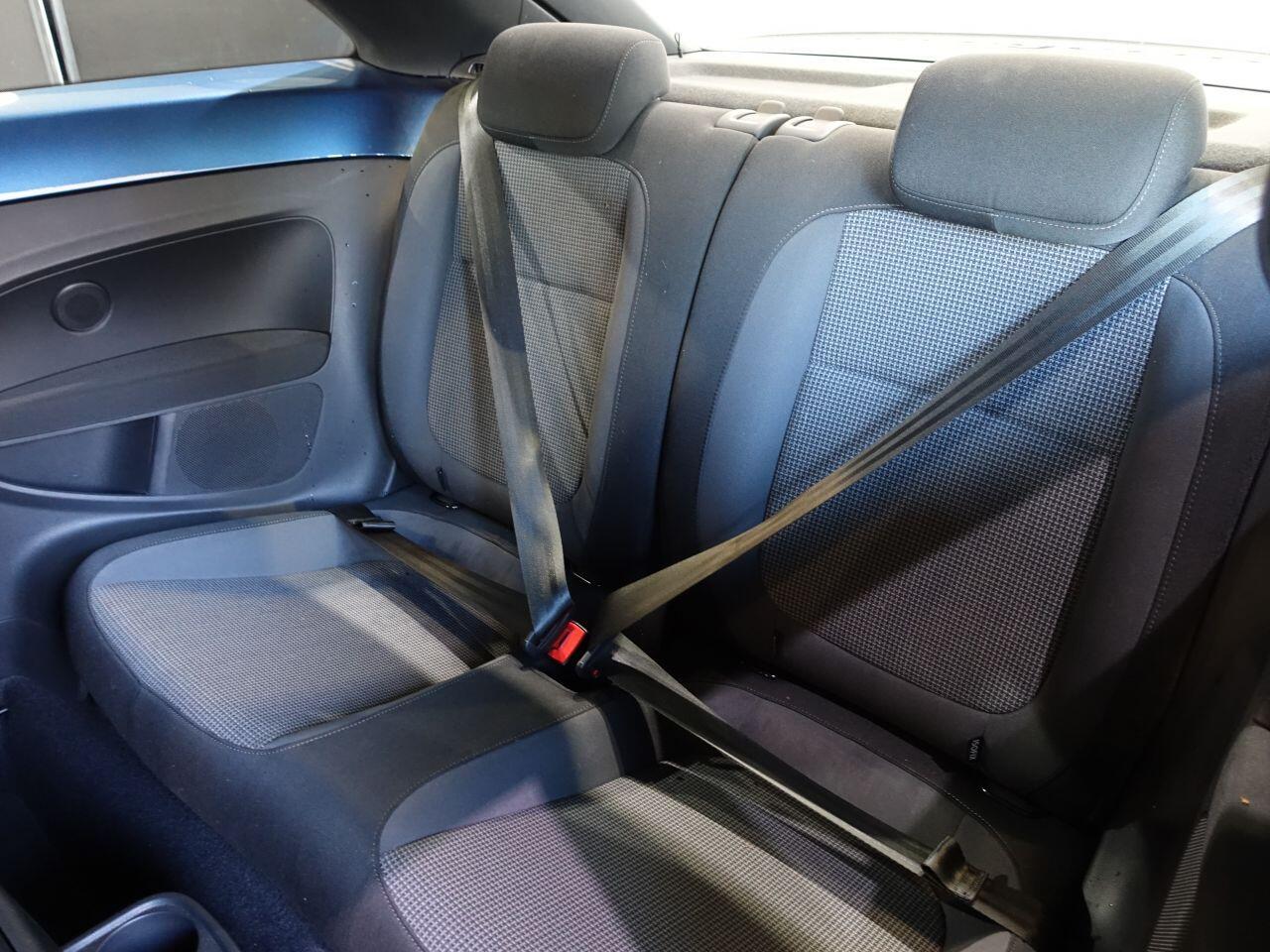 Volkswagen Beetle - Image 20