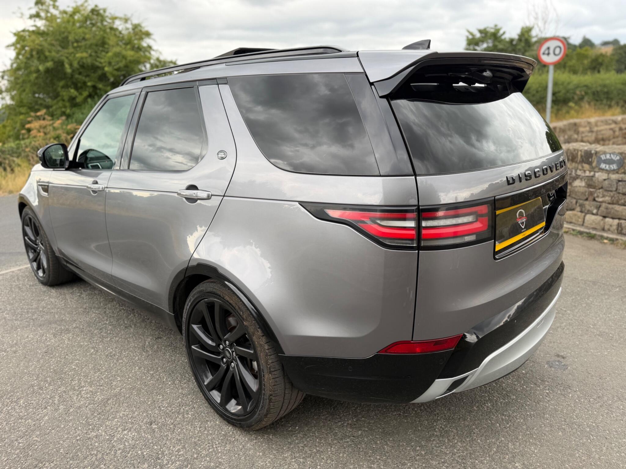 Land Rover Discovery - Image 9