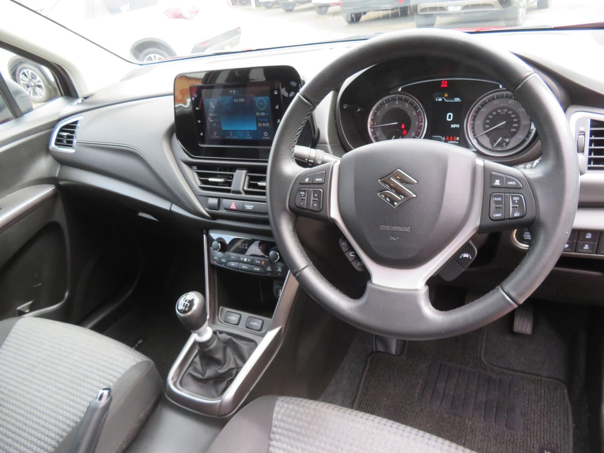 Suzuki S-Cross - Image 14