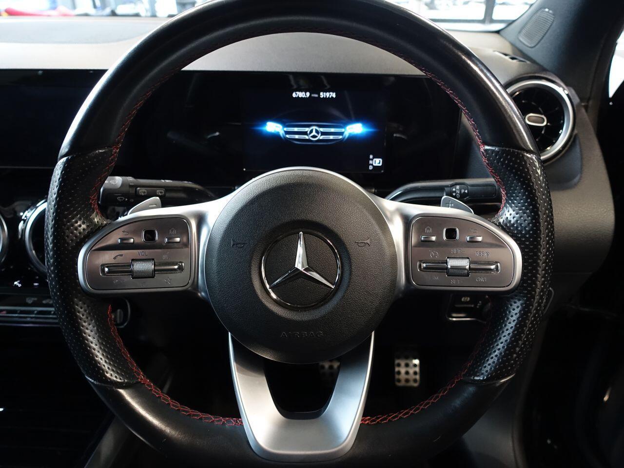 Mercedes-benz GLA - Image 18