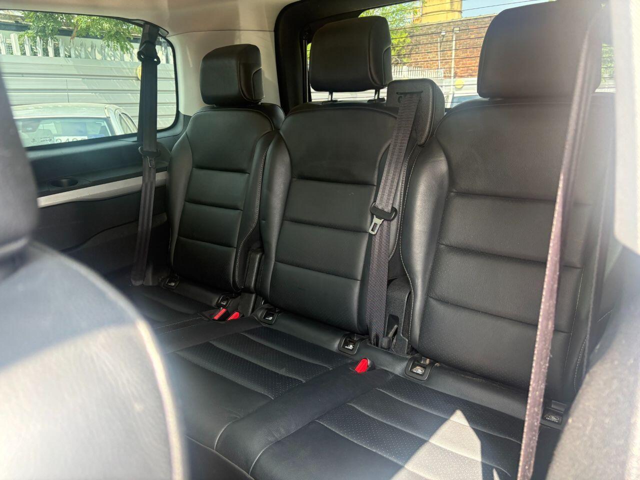 Peugeot Traveller - Image 10