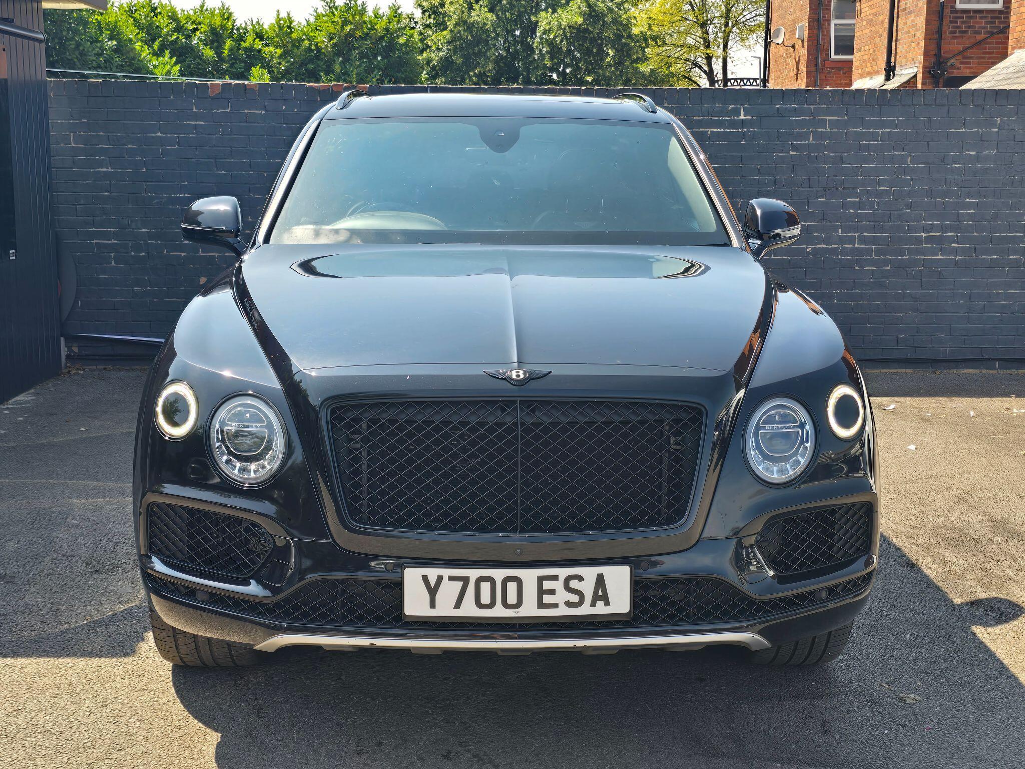 Bentley Bentayga - Image 4