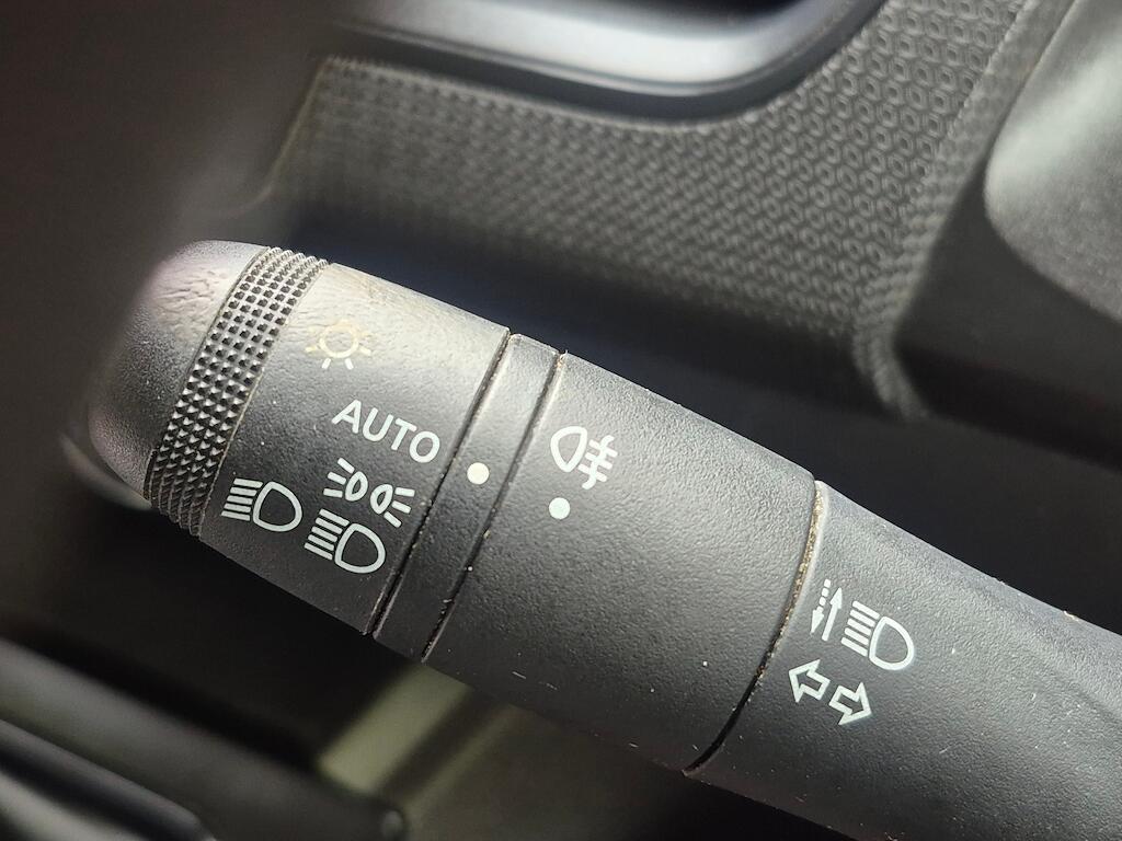 Renault Kangoo - Image 13