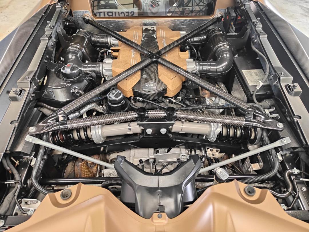 Lamborghini Aventador - Image 16