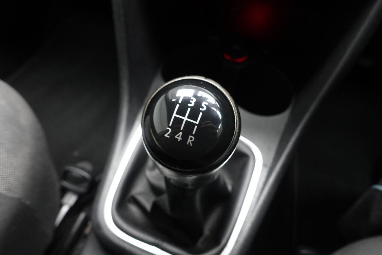 Volkswagen Polo - Image 47