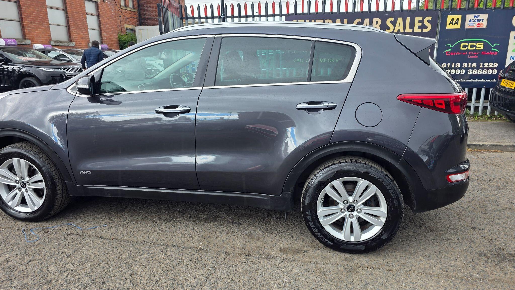 Kia Sportage - Image 12