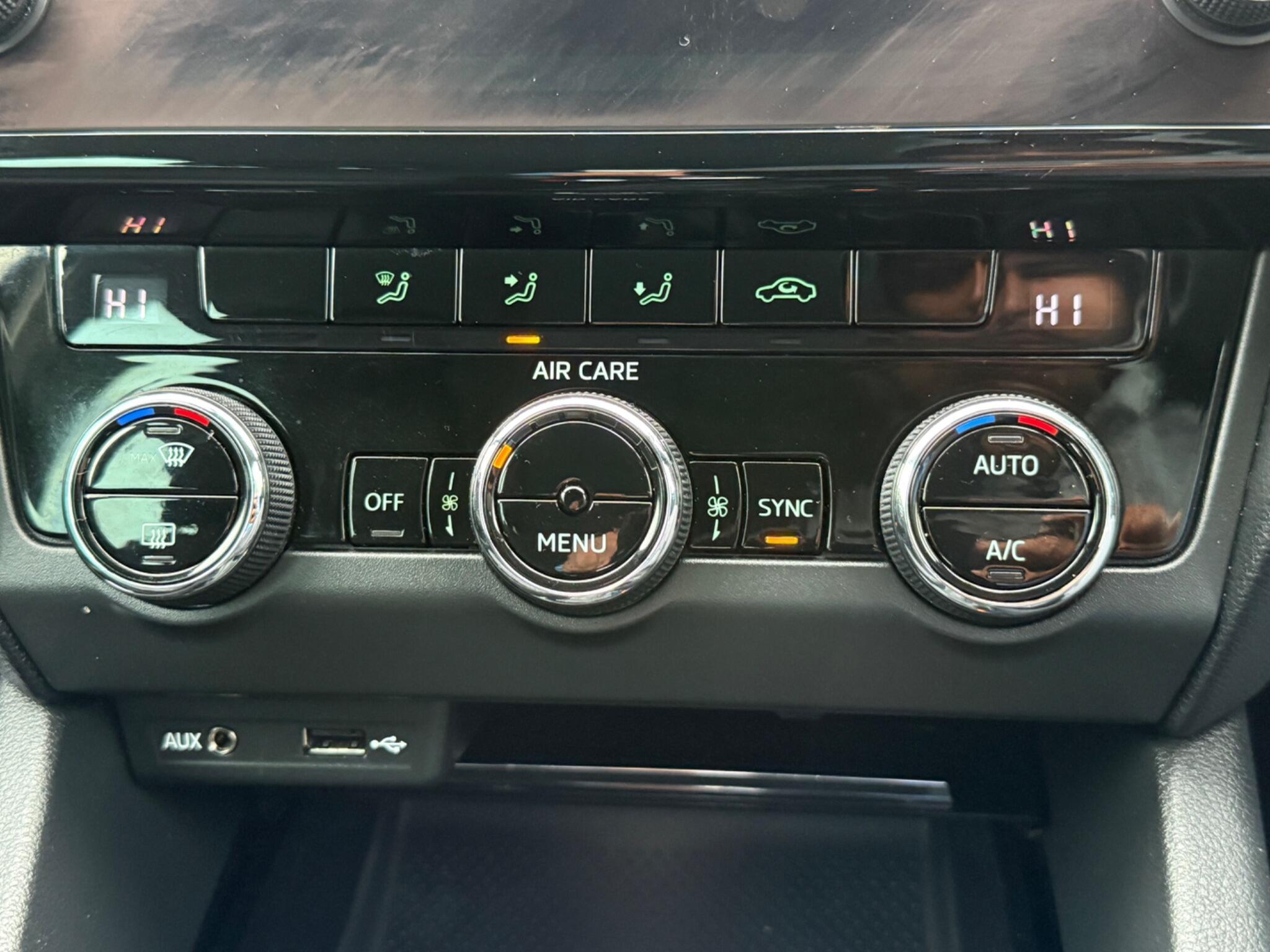 Skoda Octavia - Image 40