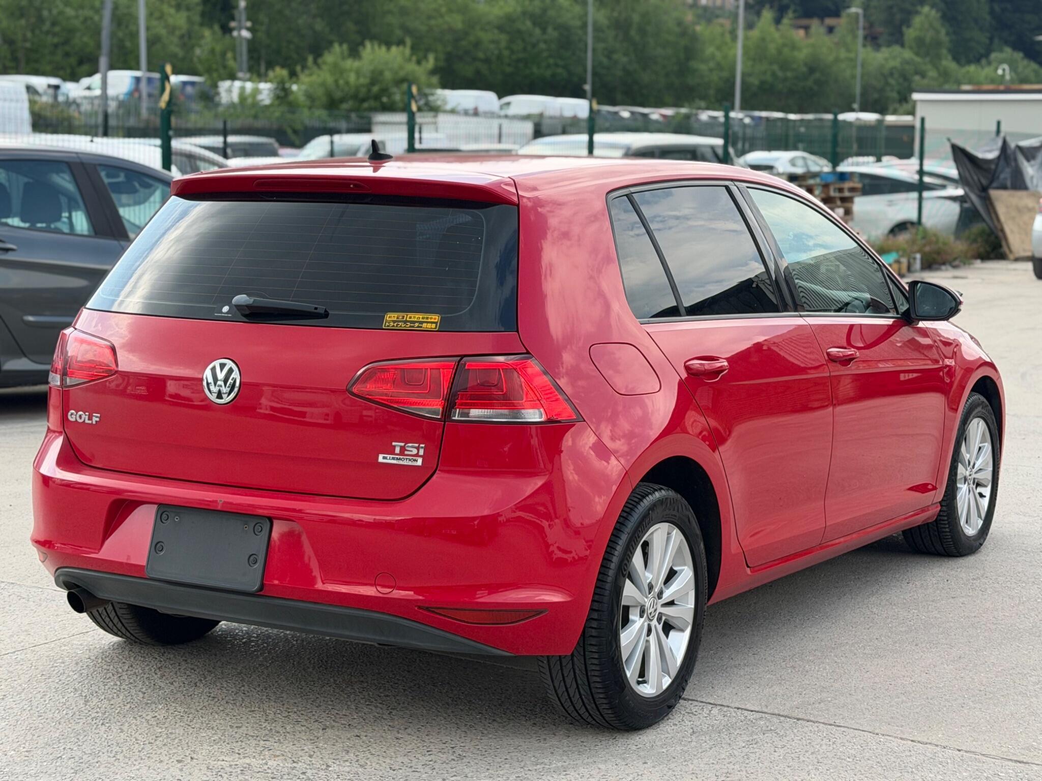 Volkswagen Golf - Image 8