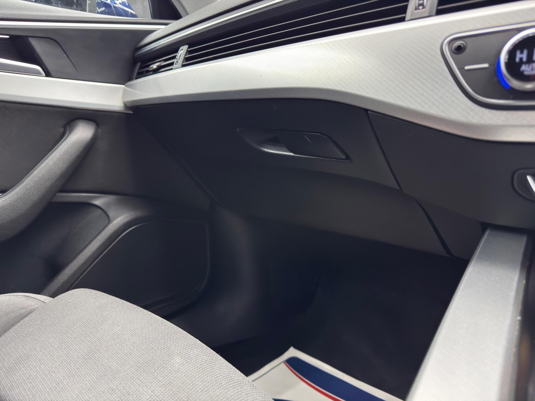 Audi A4 Avant - Image 36