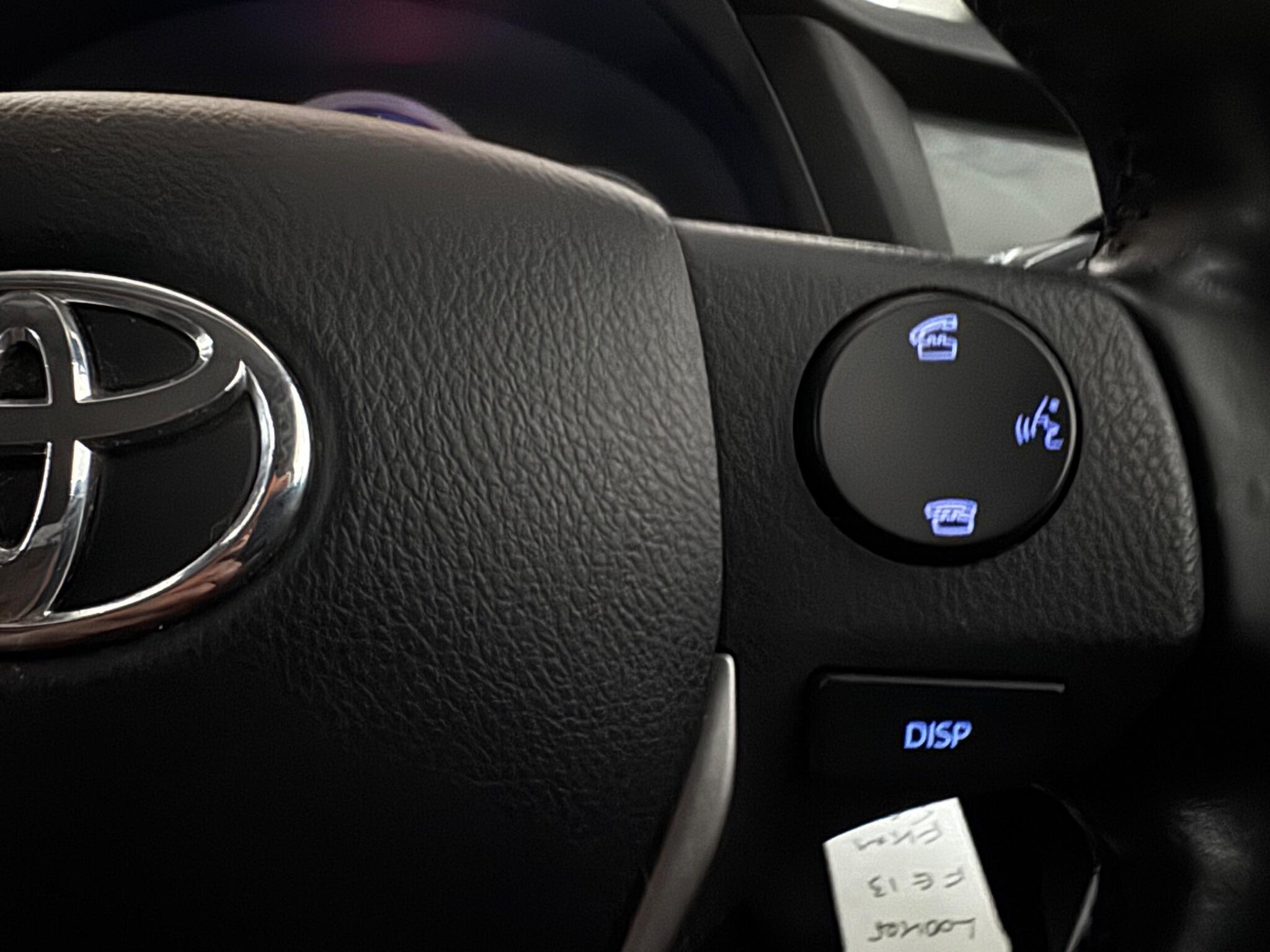 Toyota Auris - Image 18