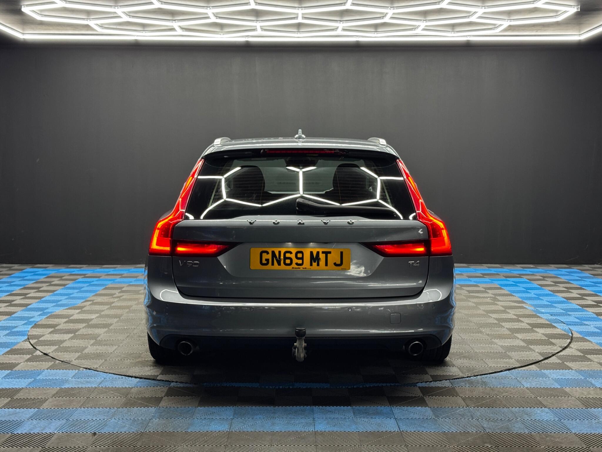 Volvo V90 - Image 6