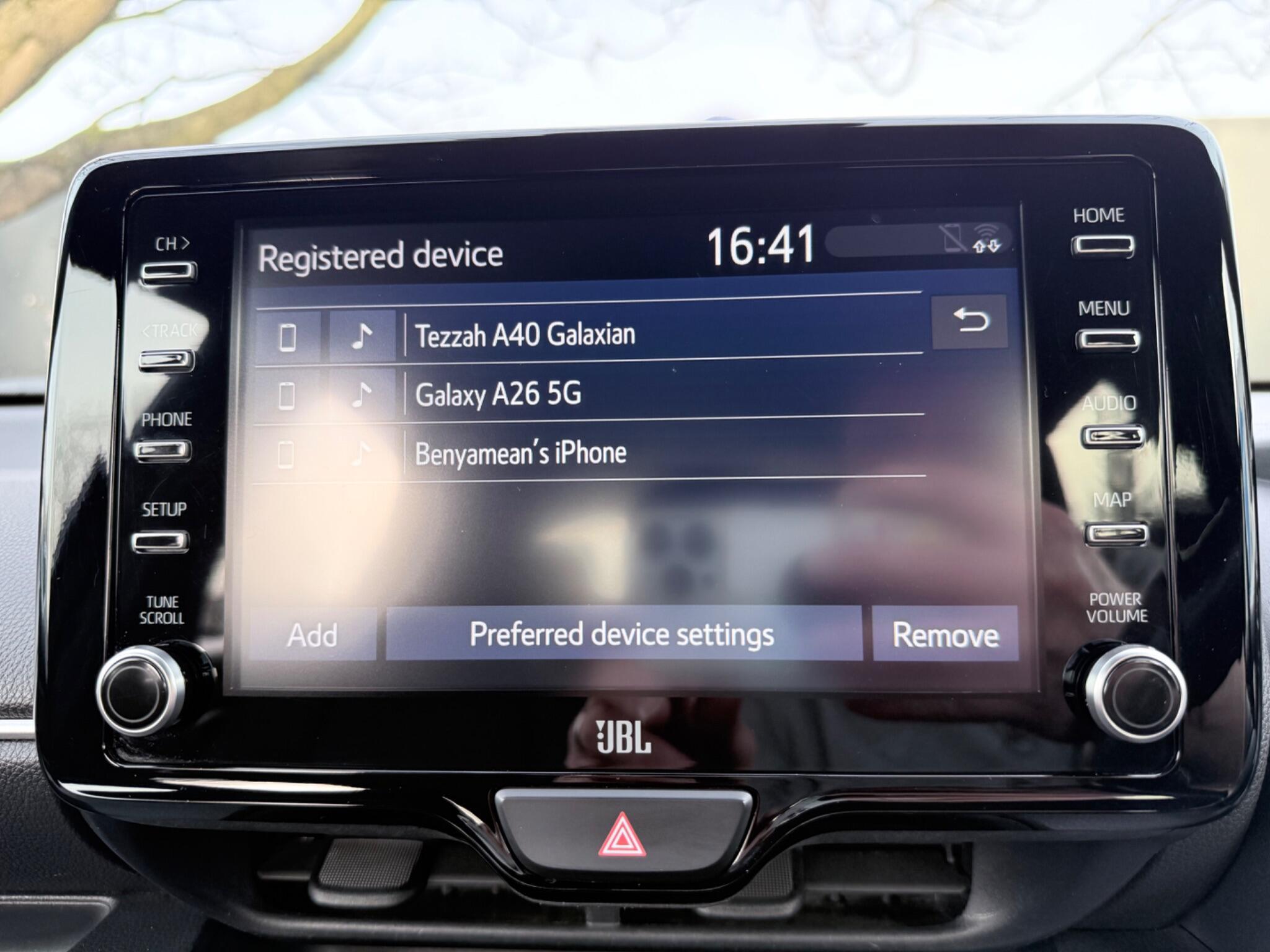 Toyota Yaris - Image 20