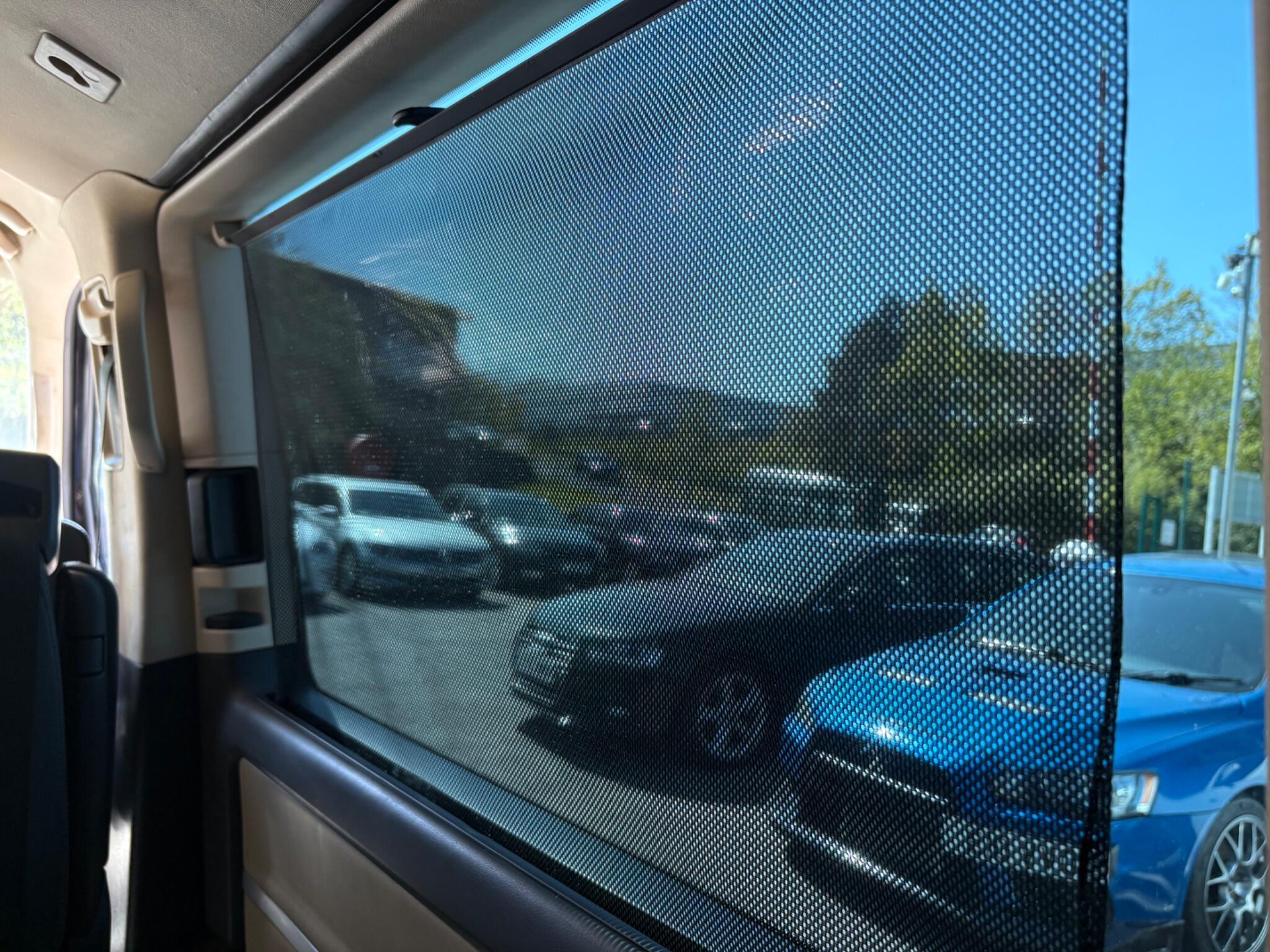 Volkswagen CARAVELLE - Image 35