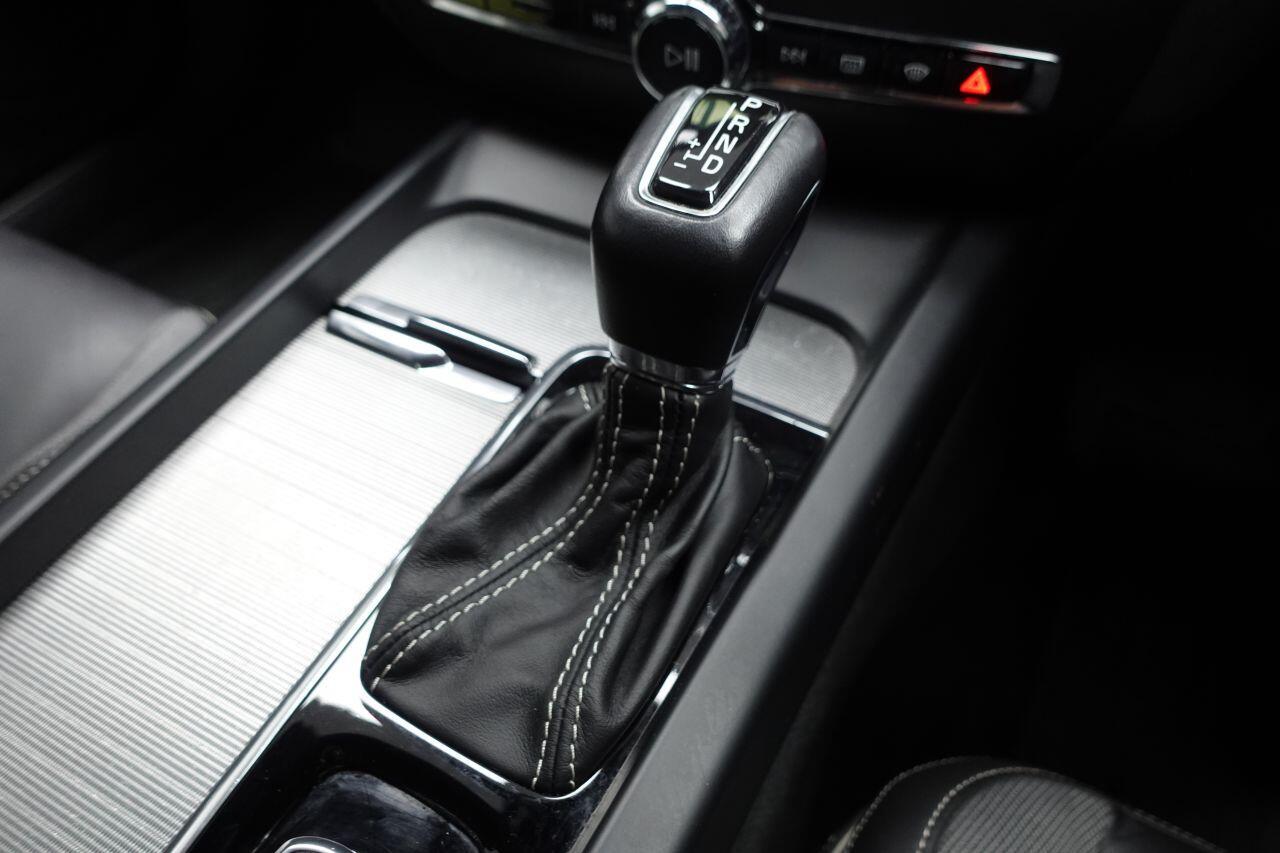 Volvo S60 - Image 53