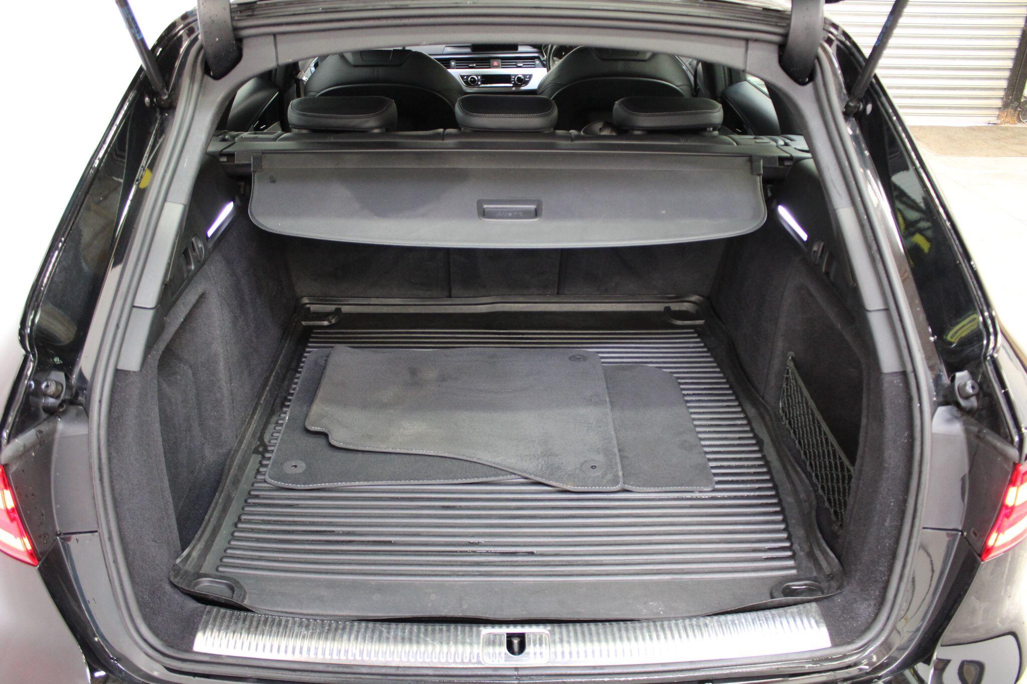 Audi A4 Avant - Image 16