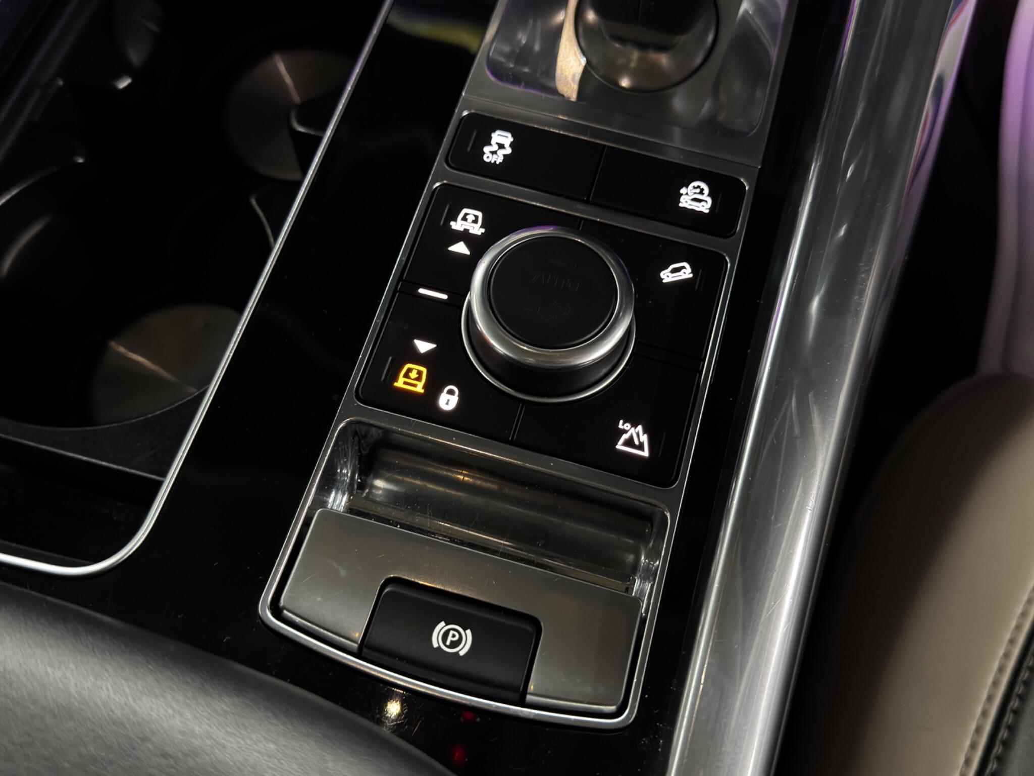 Land Rover RANGE ROVER SPORT - Image 29