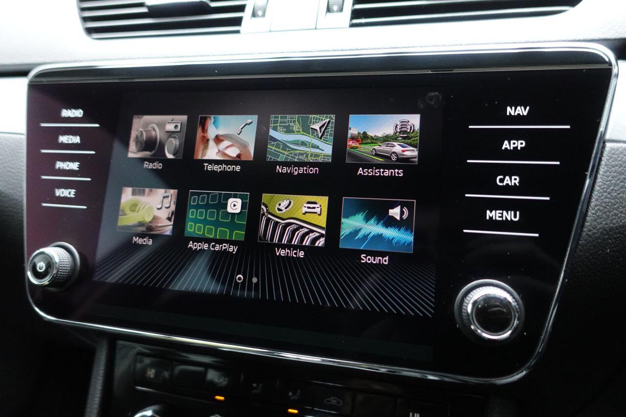 Skoda Superb - Image 38