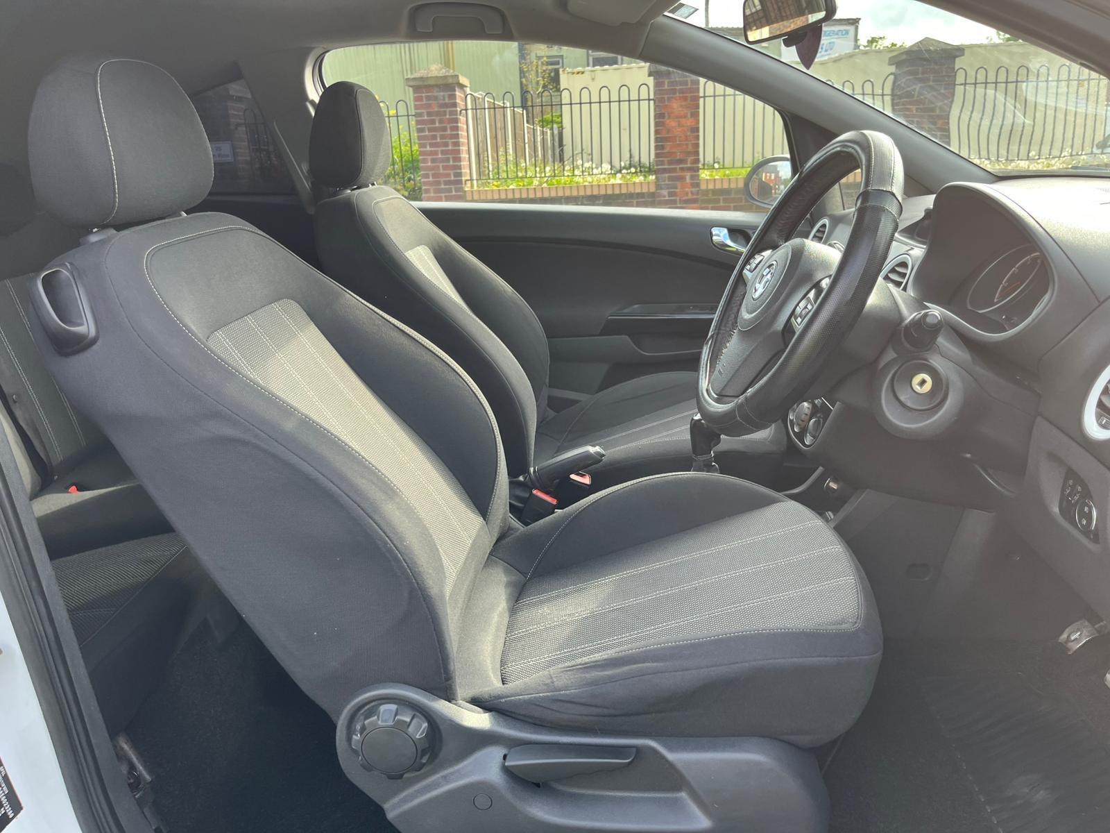 Vauxhall Corsa - Image 11